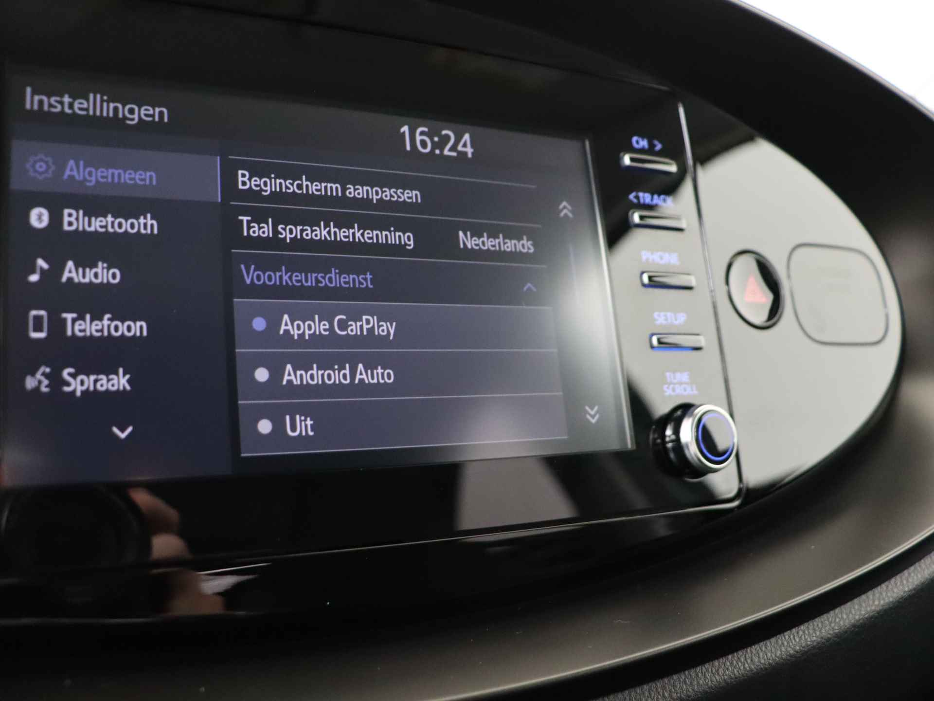 Toyota Aygo X 1.0 VVT-i MT first | 1e Eigenaar | Camera | Cruise Control/Adaptive | LED | DAB+ | Climate Control | - 9/44