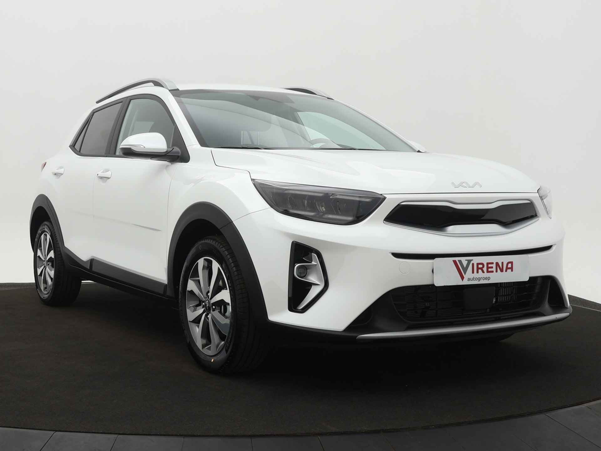 Kia Stonic 1.0 T-GDi MHEV DynamicPlusLine * Nieuw uit voorraad * - LED Koplampen - Cruise Control - Navigatie - Climate Control - Apple/Android Carplay - Fabrieksgarantie tot 2031 - 12/50