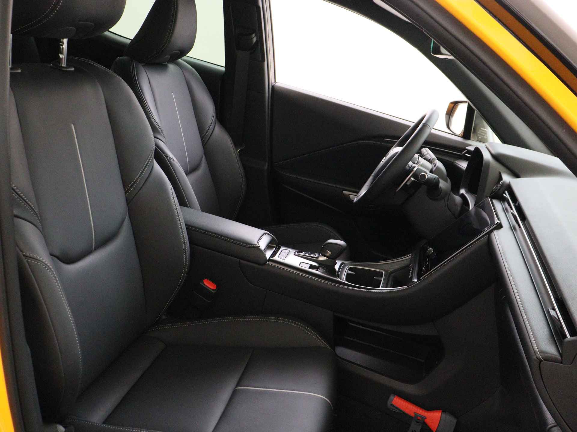 Lexus LBX Relax 2WD | Memory Seat | Mark Levinson | 360 Camera | - 28/57