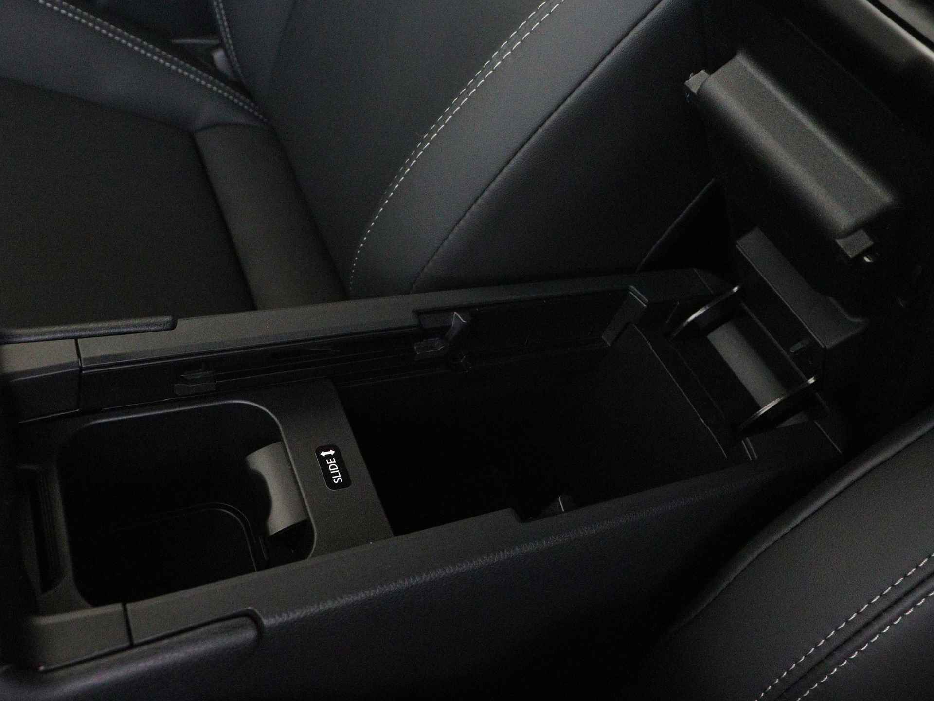 Lexus LBX Relax 2WD | Memory Seat | Mark Levinson | 360 Camera | - 35/57