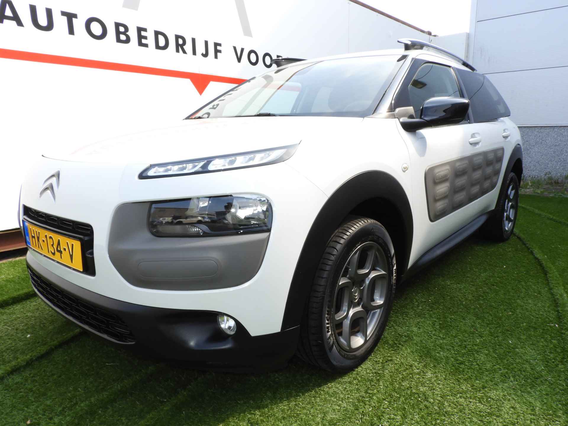 CITROEN C4 Cactus VTi 82pk SHINE - 2/35