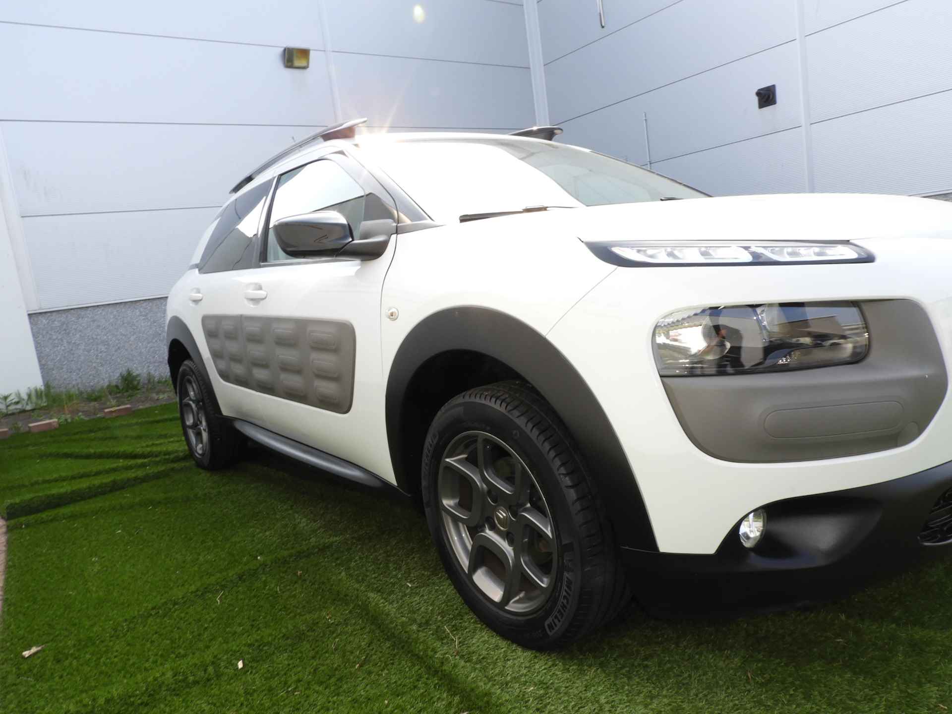 CITROEN C4 Cactus VTi 82pk SHINE - 28/35