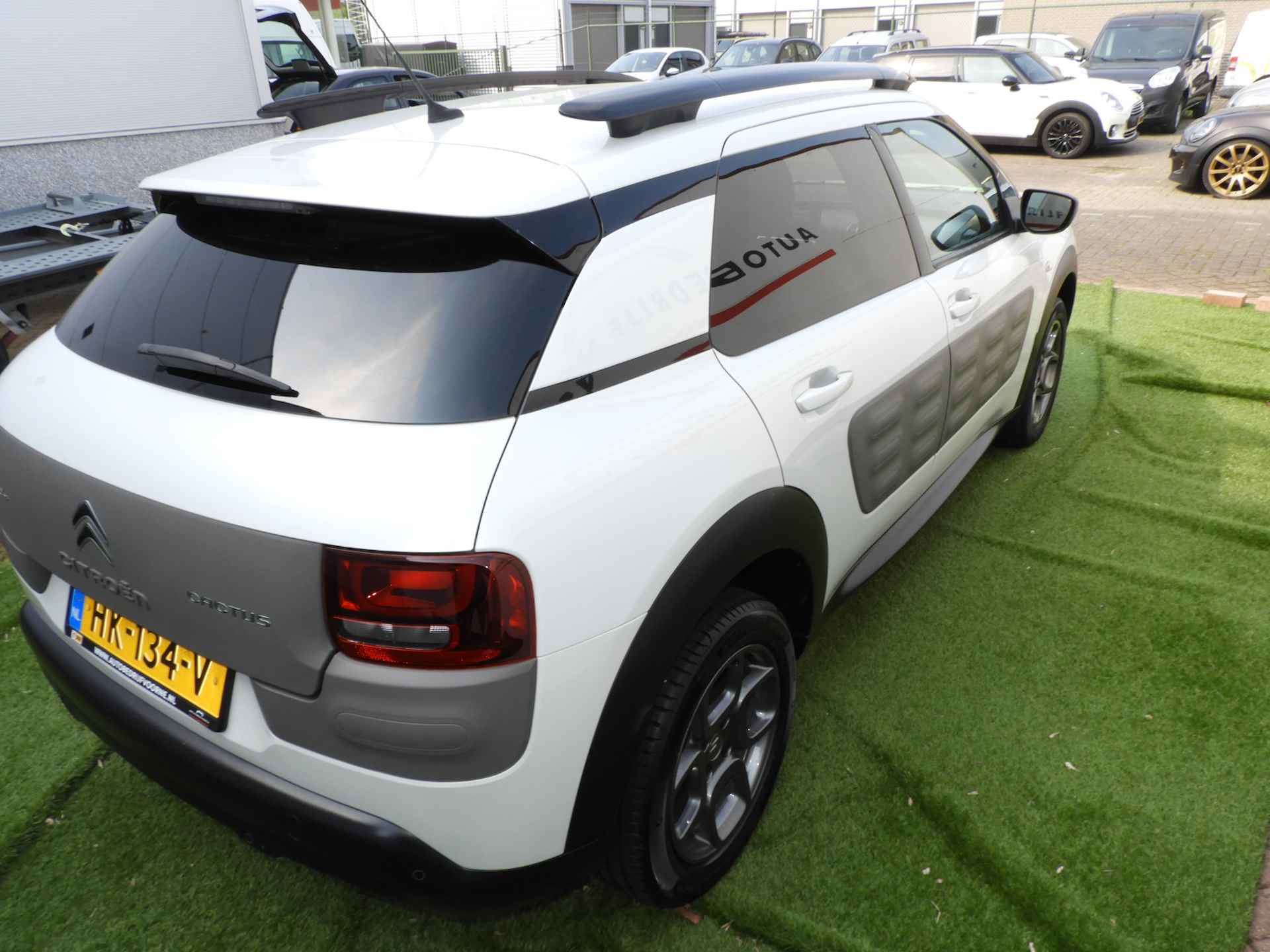 CITROEN C4 Cactus VTi 82pk SHINE - 30/35