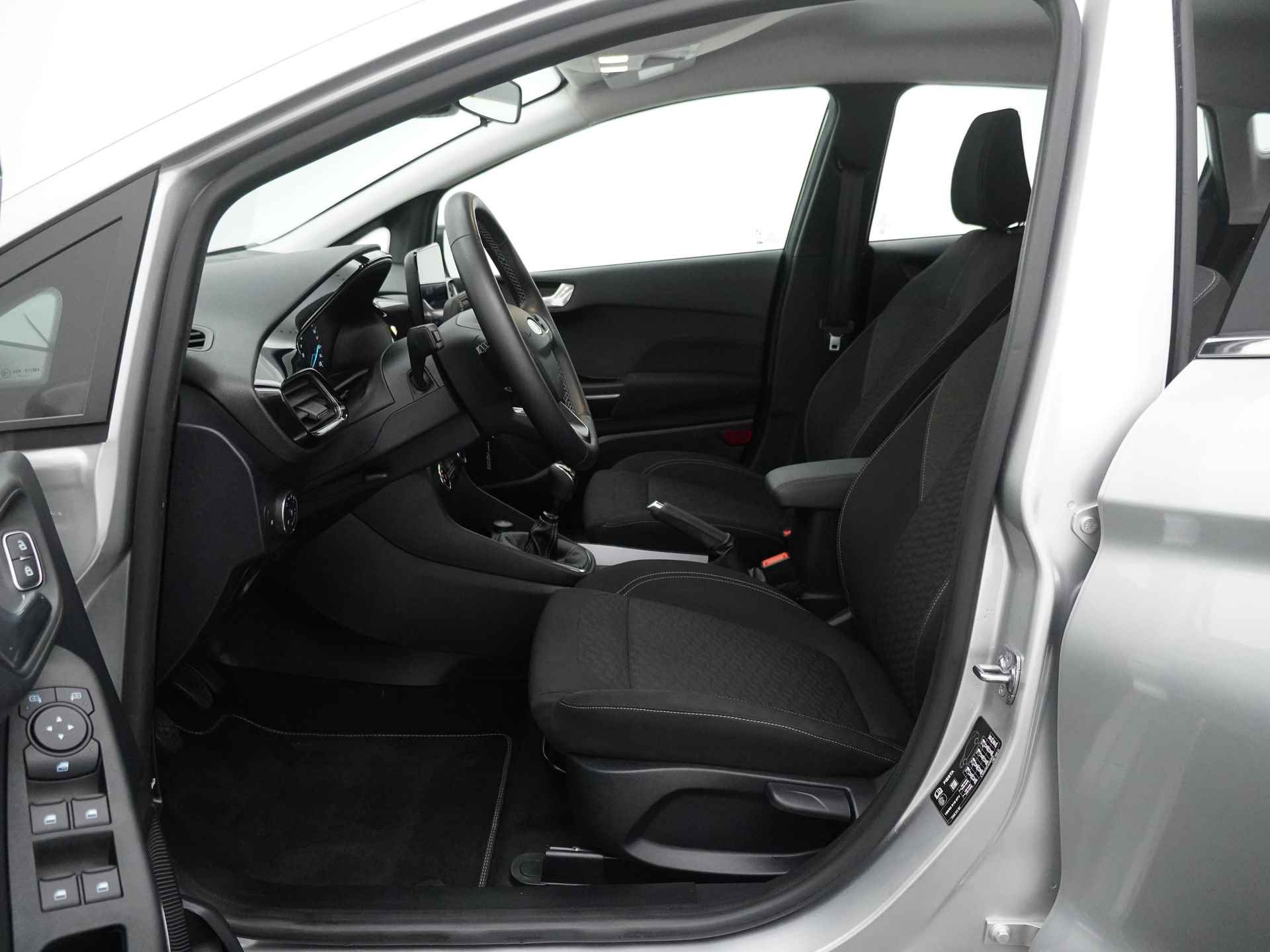 Ford Fiesta EcoBoost 100 pk Titanium | Winter pack | Apple Carplay | Clima | Cruise | PDC | LMV - 11/18
