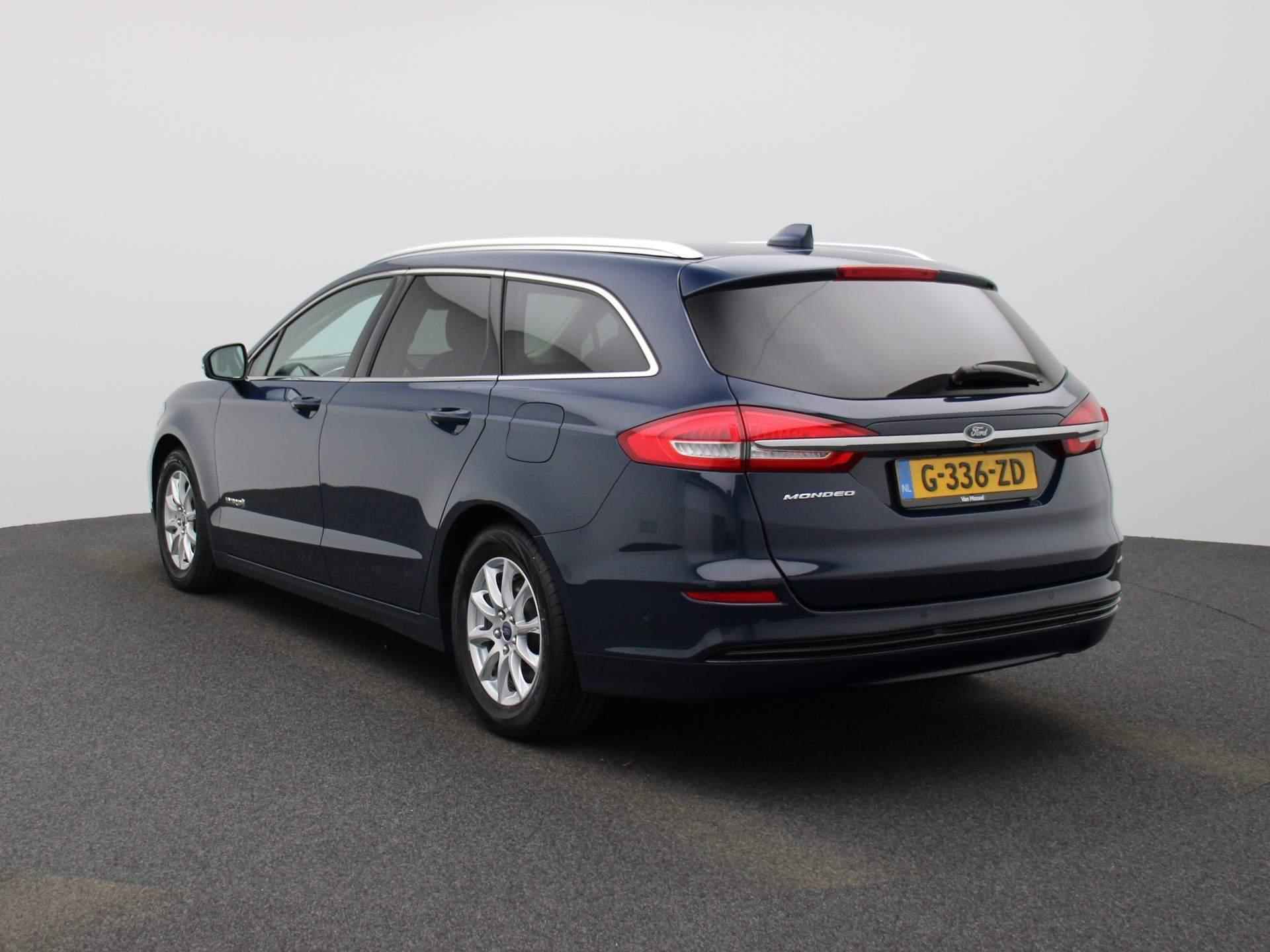 Ford Mondeo Wagon 2.0 IVCT HEV Titanium | Navigatie | Clima | Schuifdak | Lichtmetalen Velgen | Parkeersensoren | - 2/44