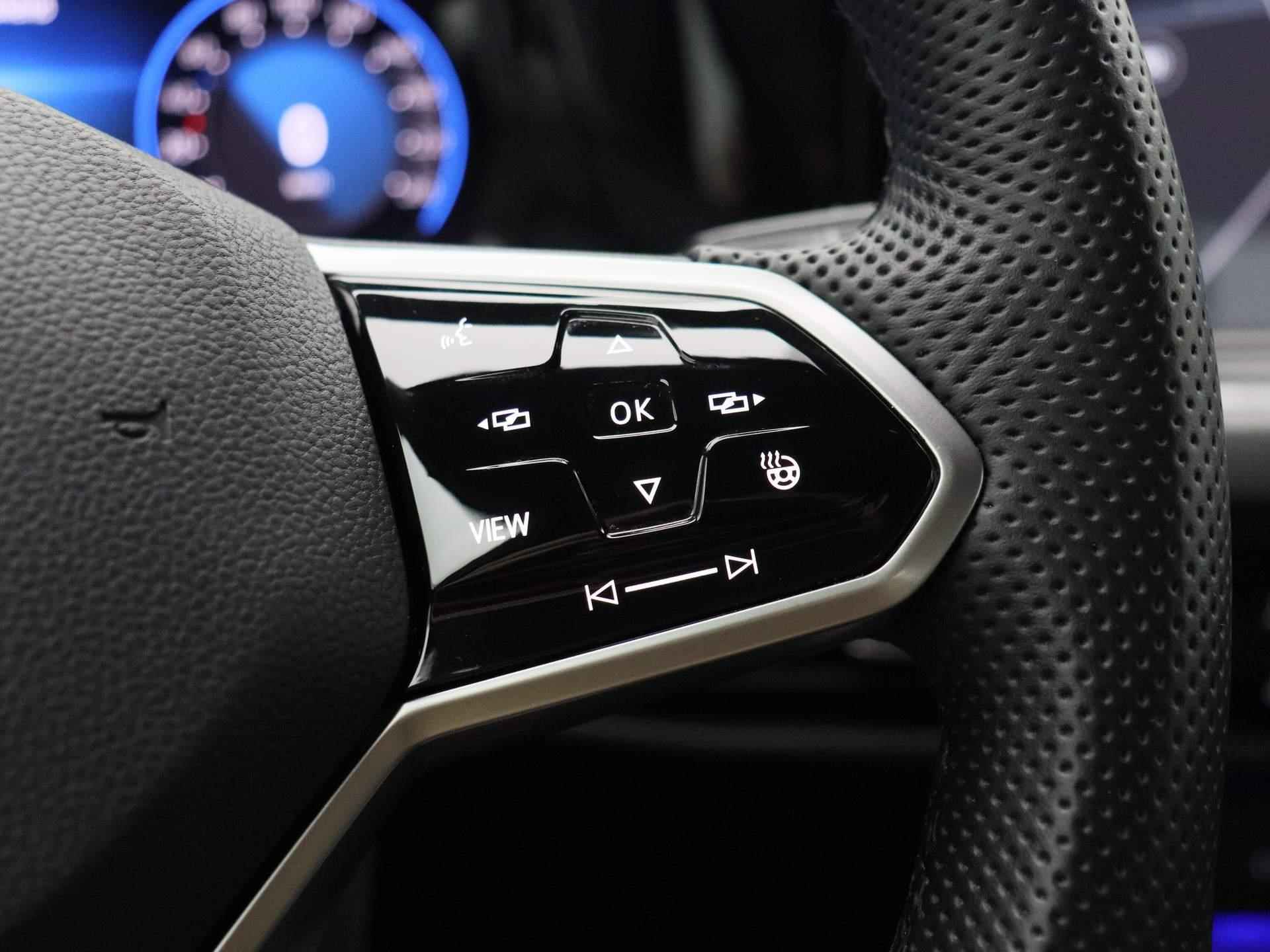 Volkswagen Golf 1.4 eHybrid GTE 245 PK | Automaat | Navigatie | Adaptive Cruise Control | Climate Control | Stoelverwarming | Parkeersensoren | Virtual Cockpit | Rijprofielen | LED | Lichtmetalen velgen | - 25/44
