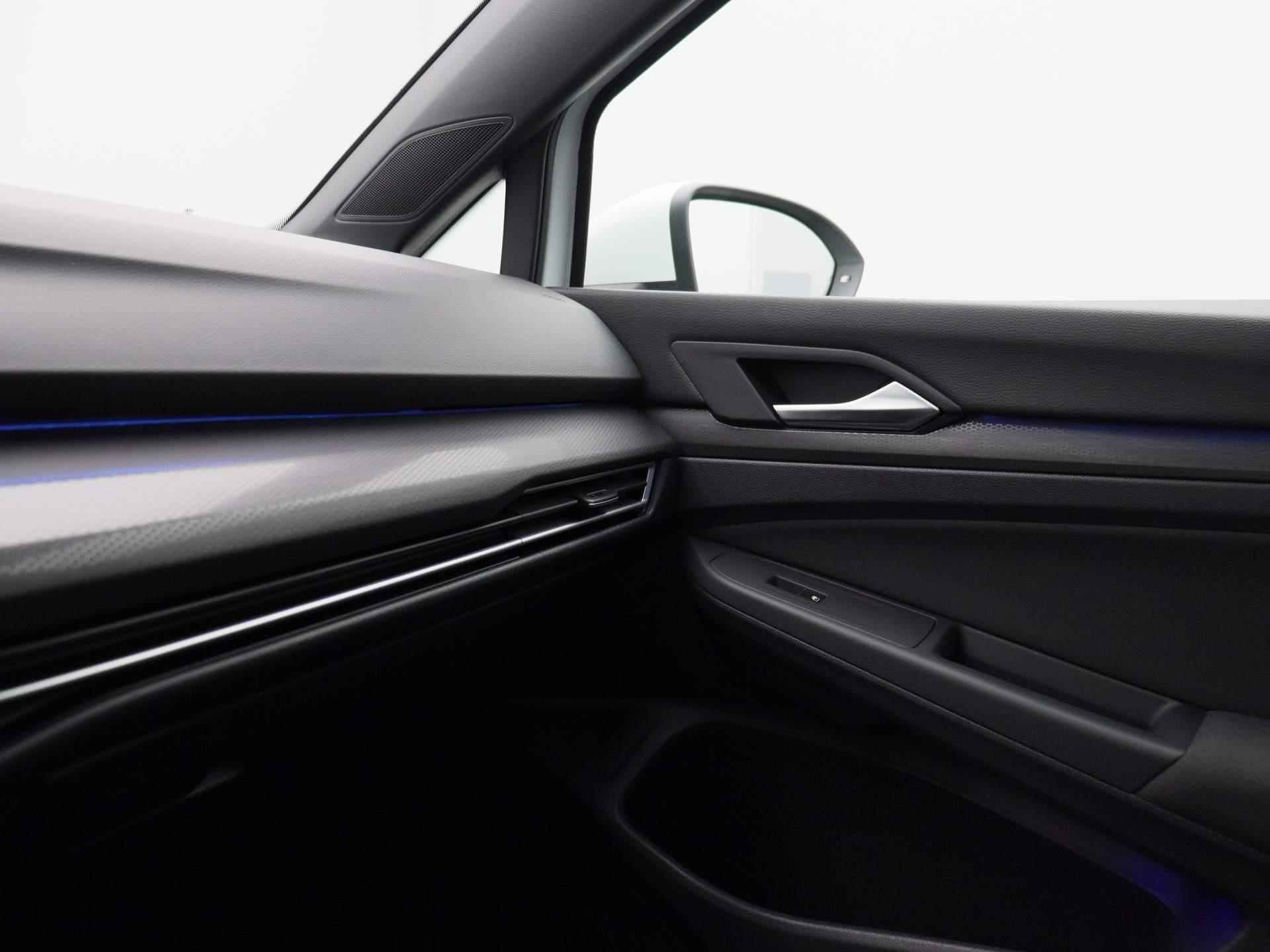 Volkswagen Golf 1.4 eHybrid GTE 245 PK | Automaat | Navigatie | Adaptive Cruise Control | Climate Control | Stoelverwarming | Parkeersensoren | Virtual Cockpit | Rijprofielen | LED | Lichtmetalen velgen | - 28/44