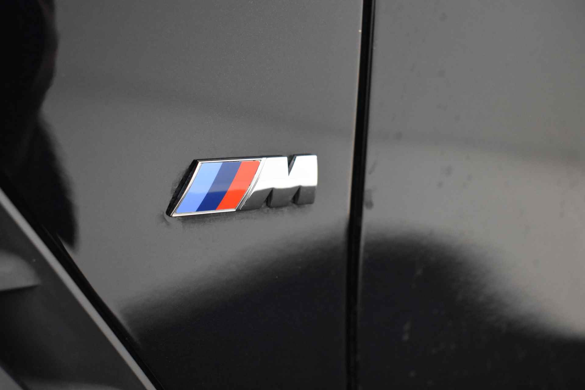 BMW X3 xDrive30e Executive M Sportpakket / Trekhaak / Sportstoelen / Adaptieve LED / Comfort Access / Head-Up / Parking Assistant / Gesture Control - 50/52