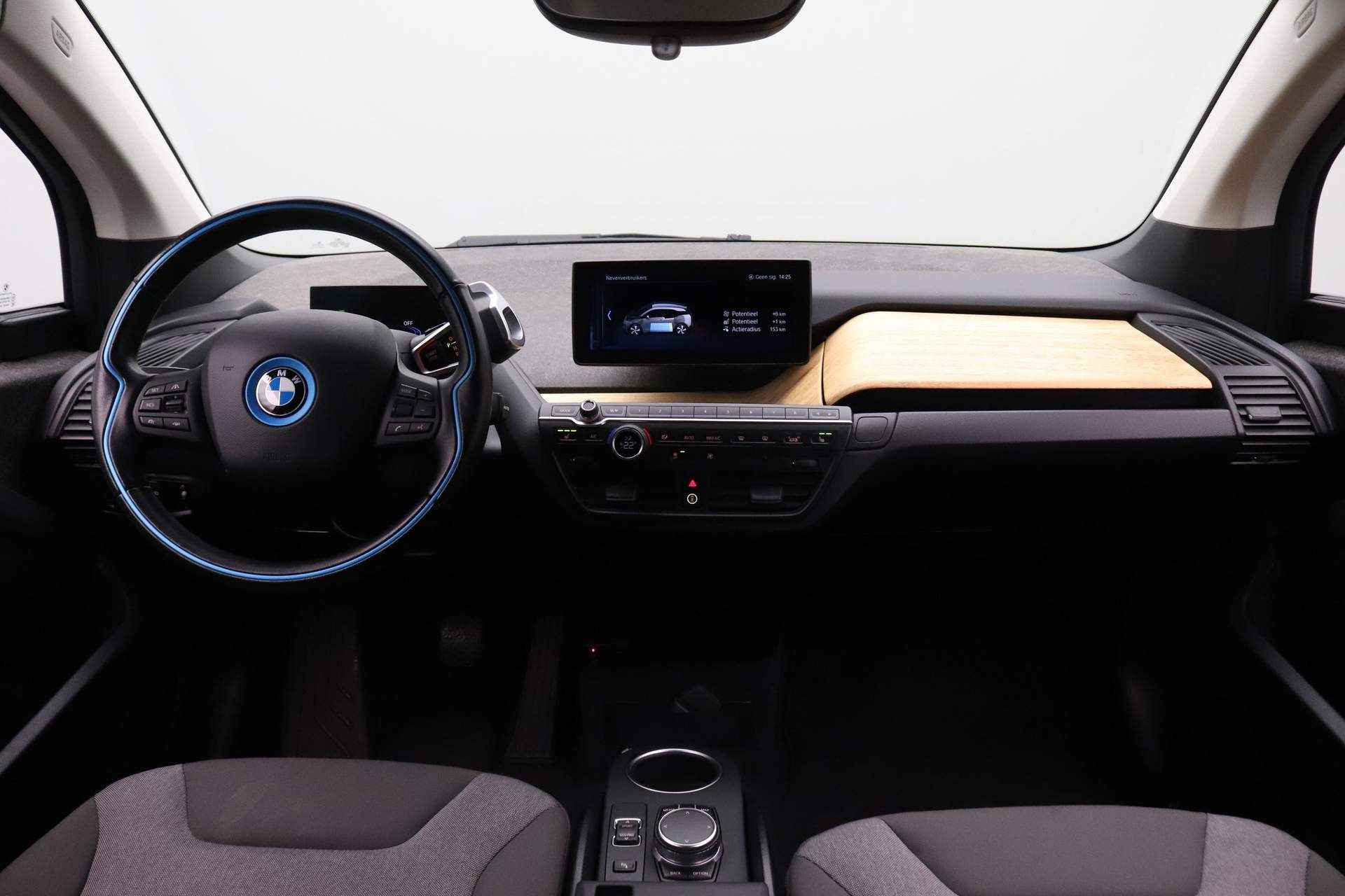 BMW i3 S Executive Edition 120Ah 42 kWh | Achteruitrijcamera | Cruise Control | PDC Voor/Achter | DAB-Tuner | - 24/25