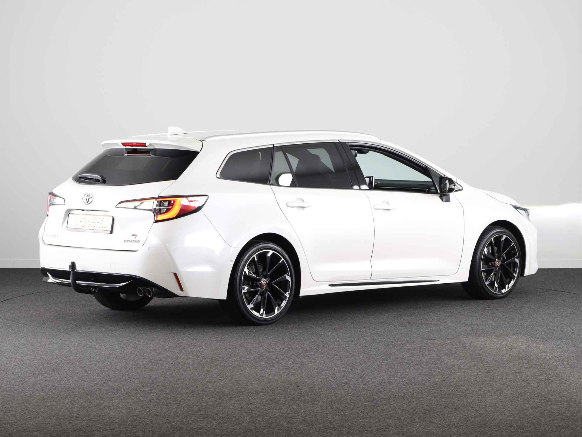 Toyota Corolla Touring Sports 2.0 Hybrid GR-Sport Plus | Navigatie | JBL-Audio | Trekhaak | - 3/42