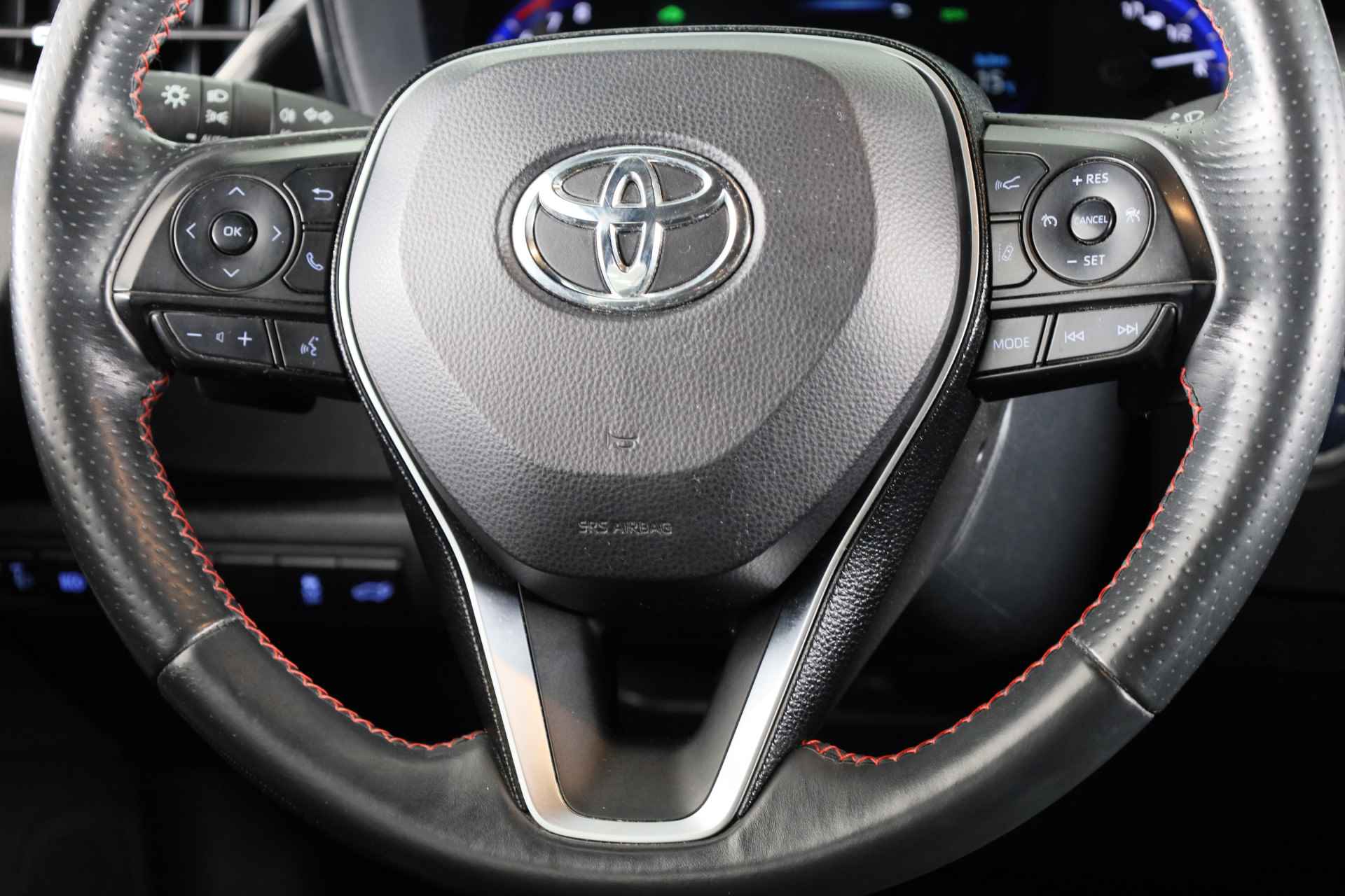 Toyota Corolla Touring Sports 2.0 Hybrid GR-Sport Plus | Navigatie | JBL-Audio | Trekhaak | - 21/42