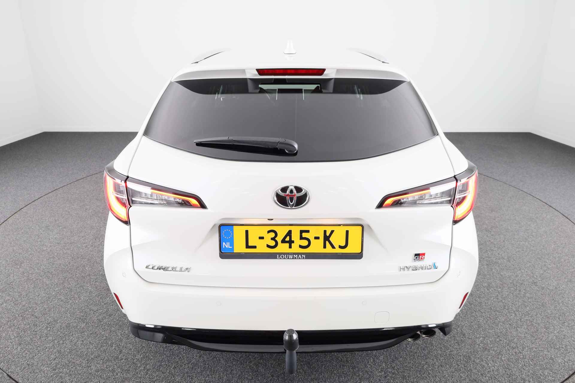 Toyota Corolla Touring Sports 2.0 Hybrid GR-Sport Plus | Navigatie | JBL-Audio | Trekhaak | - 37/42