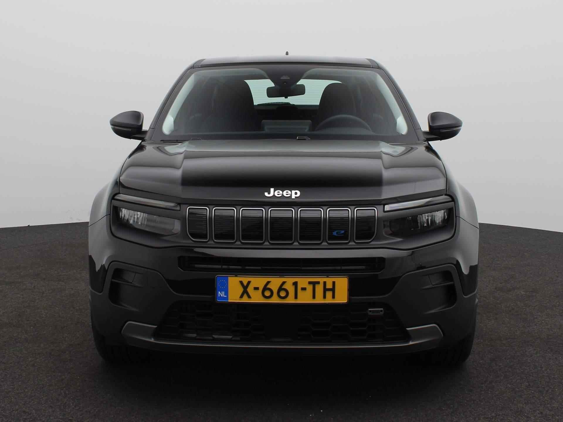 Jeep Avenger Altitude 54kWh | Stoelverwarming Voor | Parkeersensoren Achter | 16 Inch Velgen | Apple Carplay & Android Auto | - 3/25