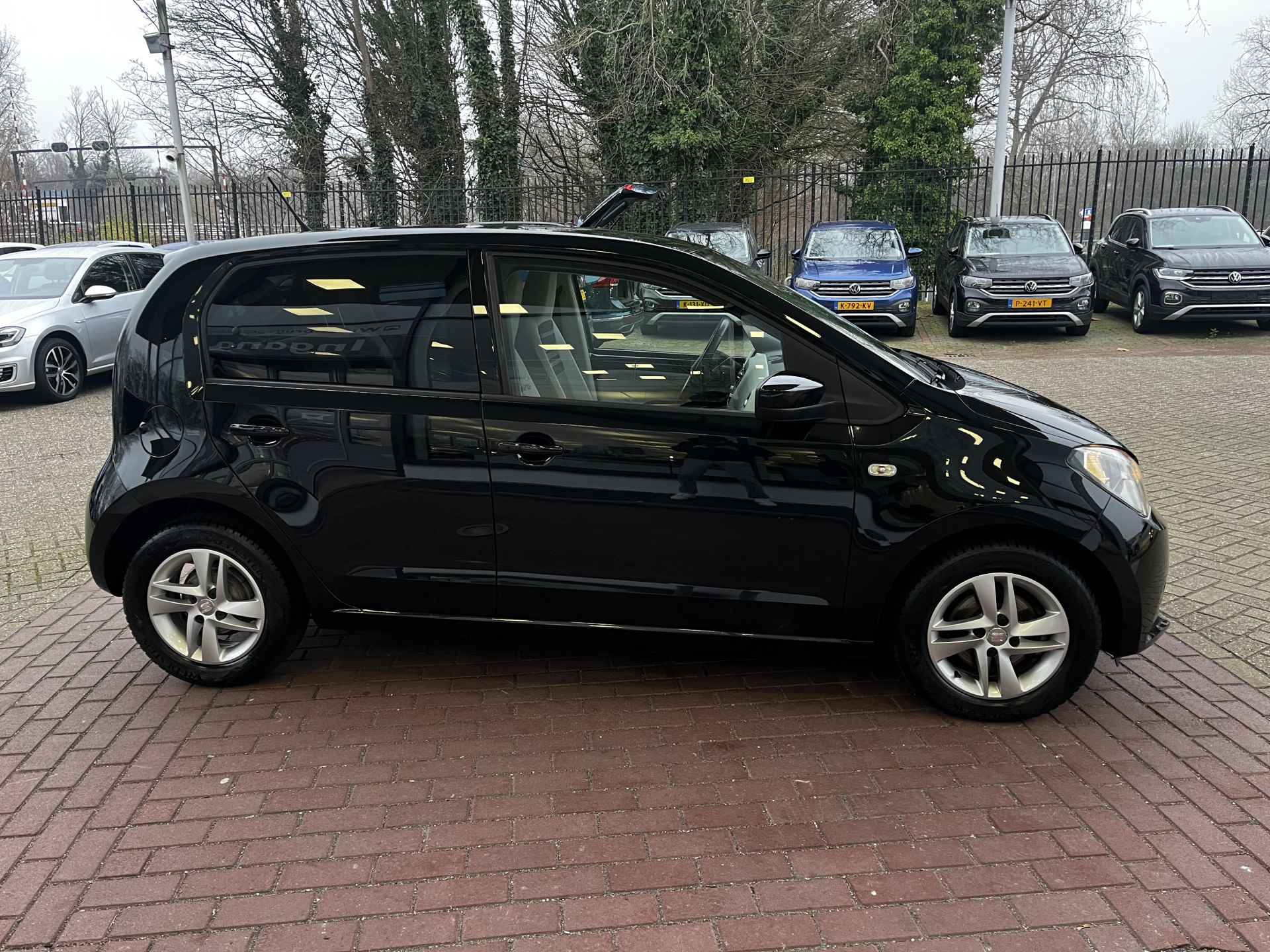 SEAT Mii 1.0 Chill Out Lederen stuurwiel / airco / 14'' LM / getint glas / 12 maanden garantie! - 9/23