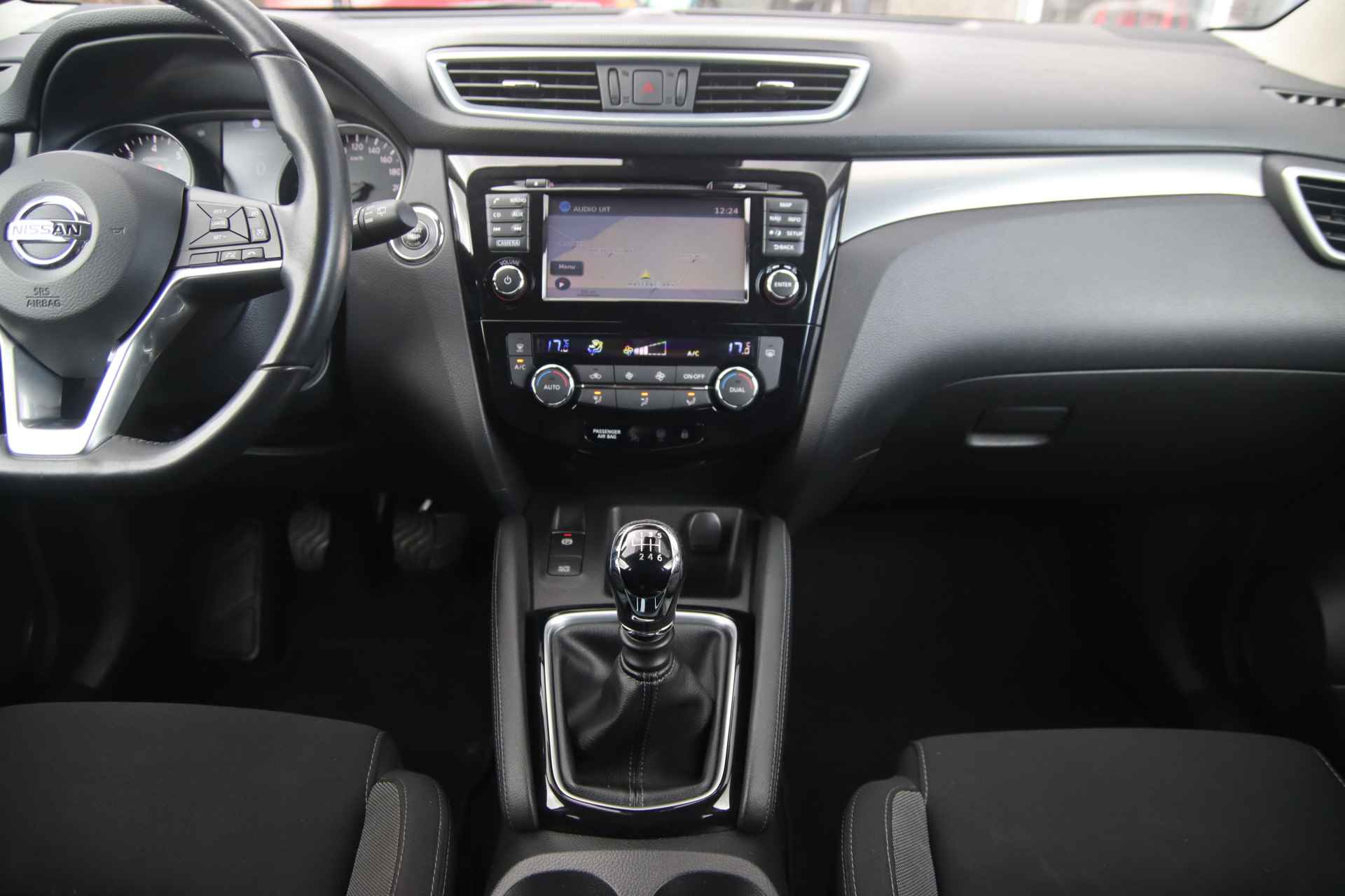 Nissan QASHQAI 1.2 N-Connecta Facelift, 360* camera, Navi, Pano, Carplay LENTE UITVERKOOP! - 20/46