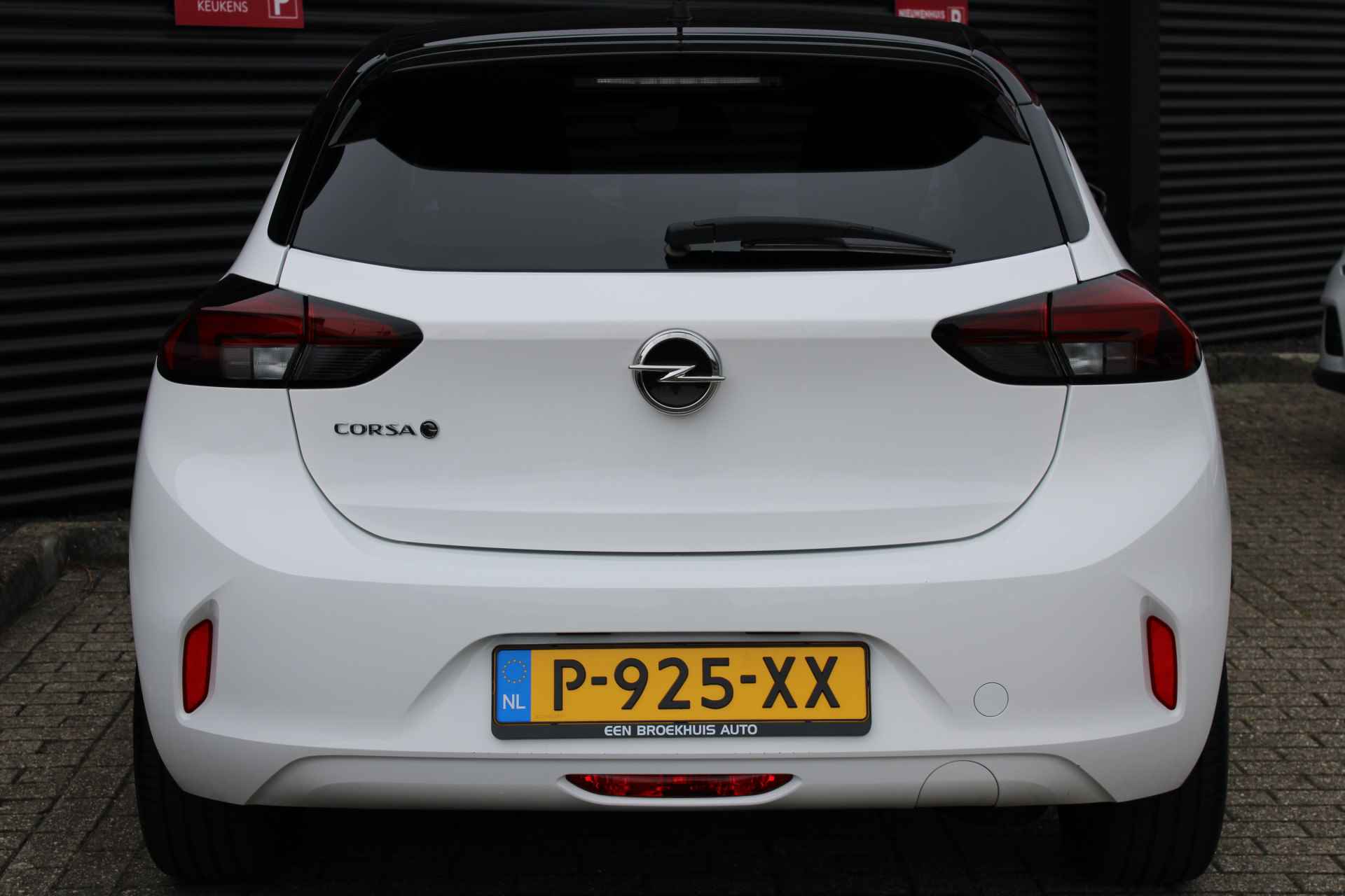 Opel CORSA-E Edition 50 kWh / Navigatie via App / Climate Control / 16" LMV / CRUISECONTROL / 12% BIJTELLING '' vraag een vrijblijvende offerte aan '' - 29/29