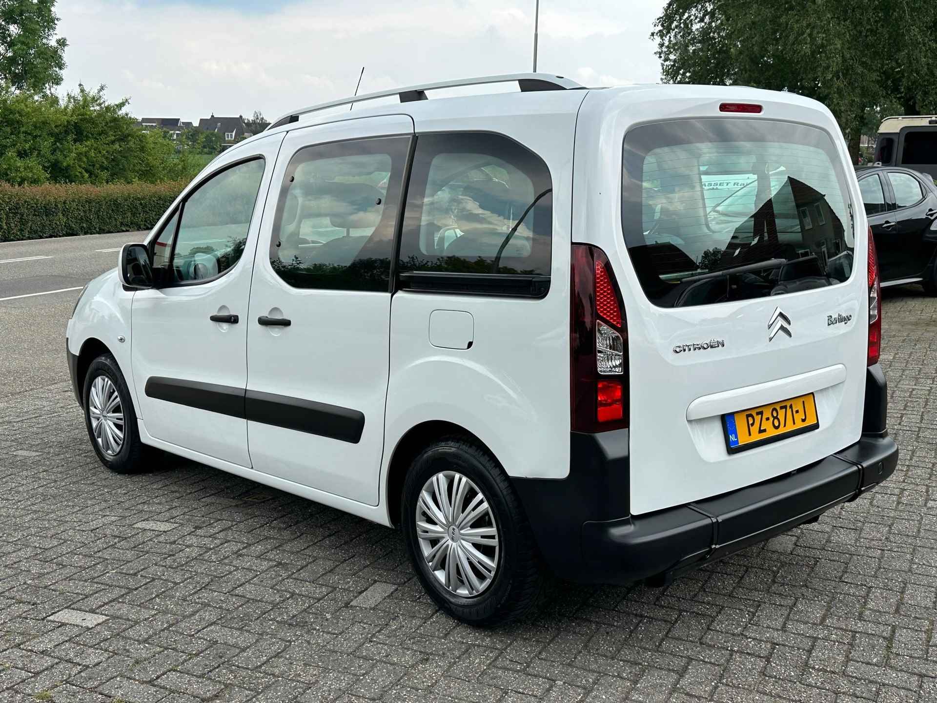 Citroen Berlingo 1.6 e-HDi Tendance AUTOMAAT | ROLSTOEL | VERLAAGDE VLOER | BOVAG!! - 5/27