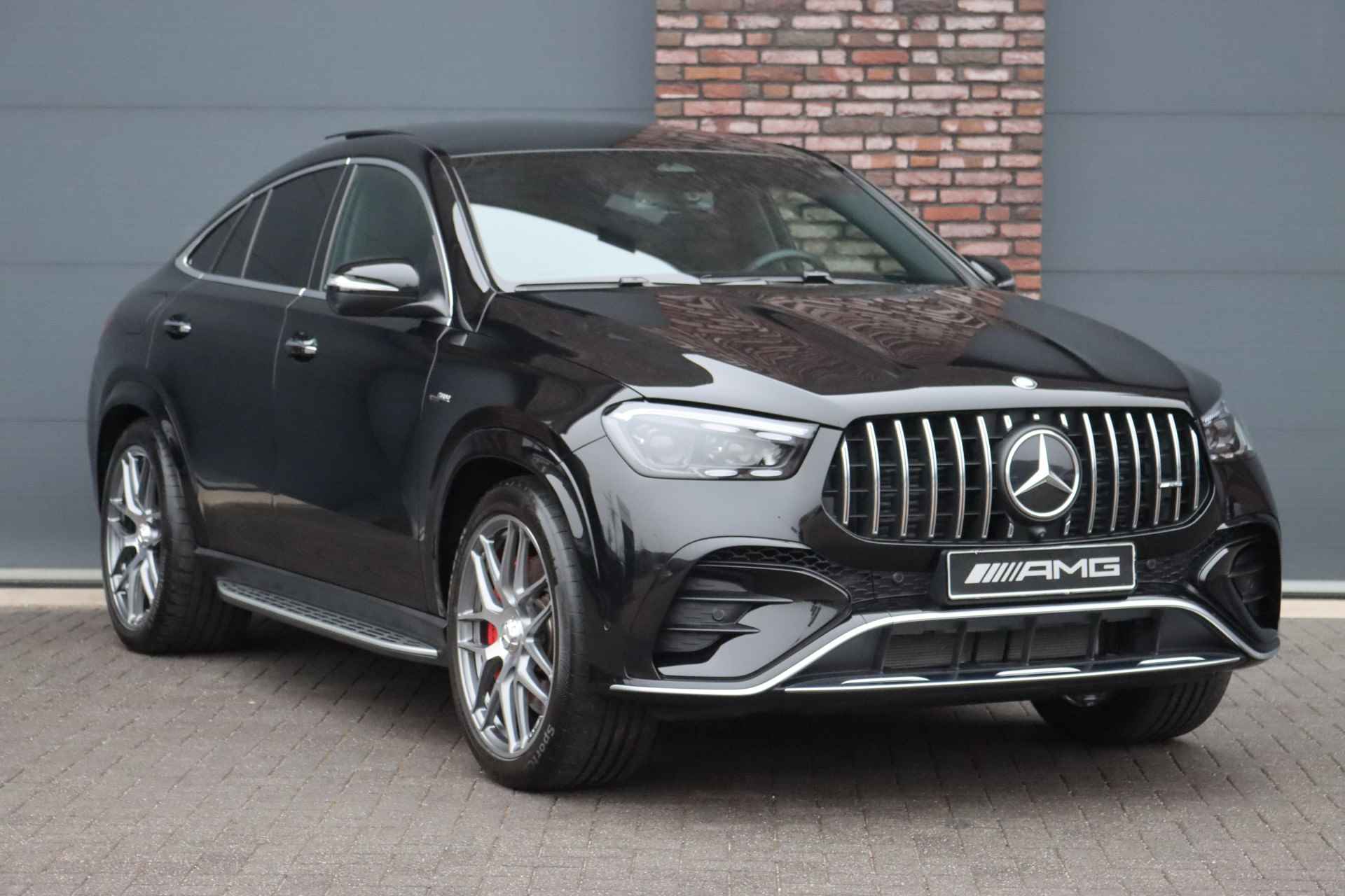 Mercedes-Benz GLE Coupé AMG 53 Hybrid 4MATIC+ Premium+ Aut9 | Luchtvering | Distronic Pro | Memory | Verwarmd Stuurwiel | Burmester | Panoramadak | AMG Drive Unit | Keyless Go | Luchtreinigingspakket | Soft-Close | - 4/50