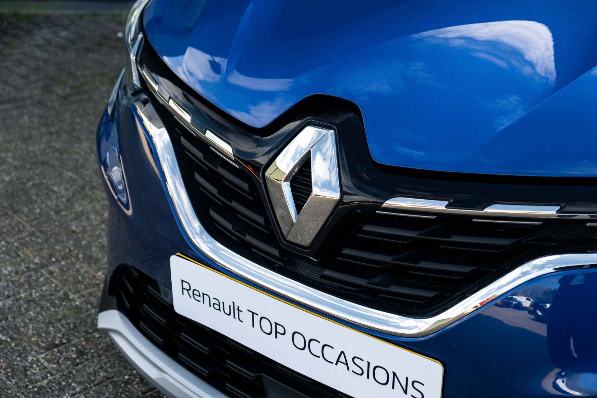 Renault Captur 1.0 TCe 100 Intens | Navigatie | Climat Control | Sensoren | Camera | | incl. Bovag rijklaarpakket met 12 maanden garantie - 22/56