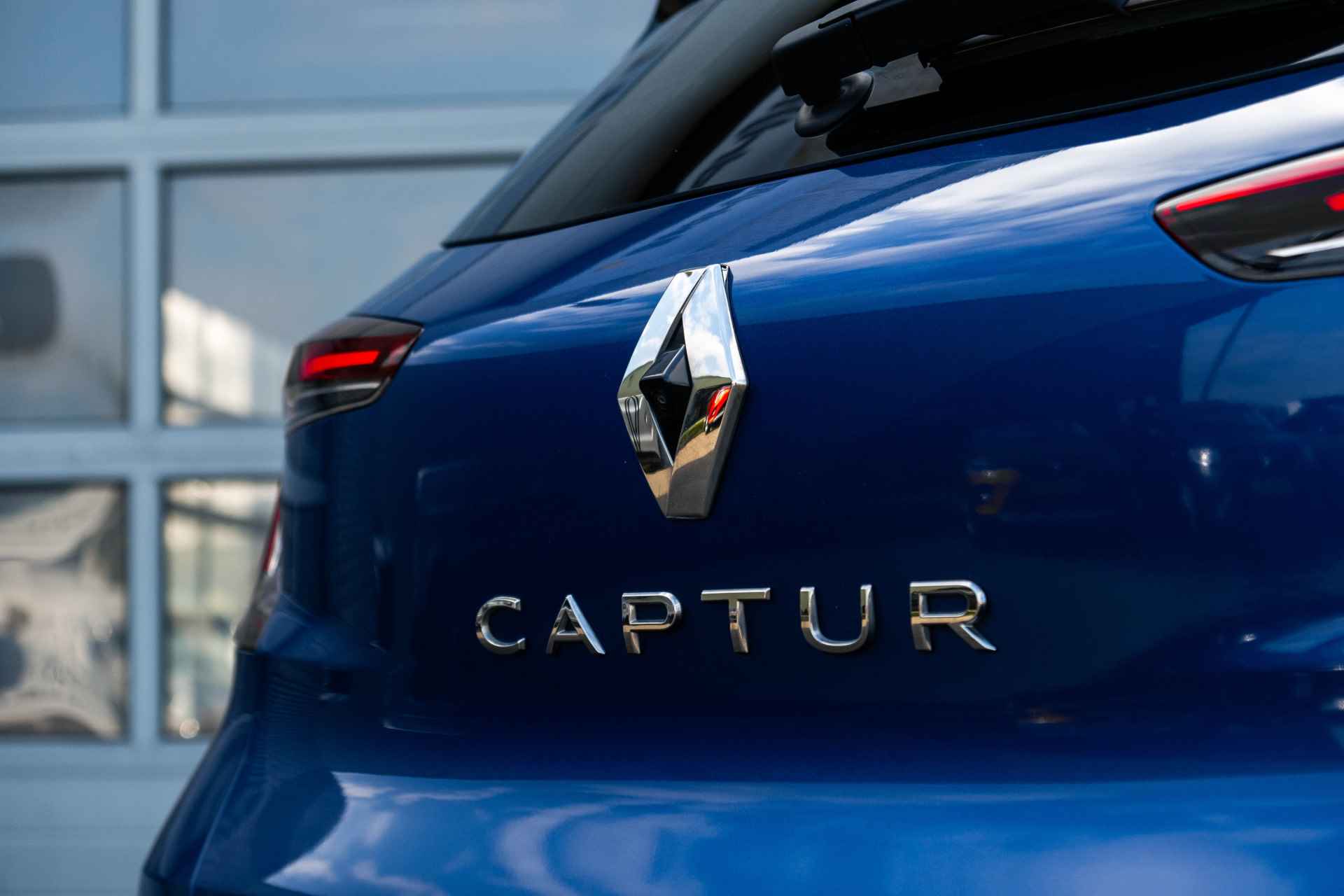 Renault Captur 1.0 TCe 100 Intens | Navigatie | Climat Control | Sensoren | Camera | | incl. Bovag rijklaarpakket met 12 maanden garantie - 27/56