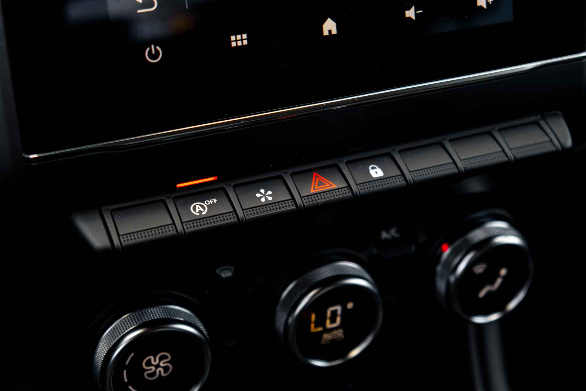 Renault Captur 1.0 TCe 100 Intens | Navigatie | Climat Control | Sensoren | Camera | | incl. Bovag rijklaarpakket met 12 maanden garantie - 46/56