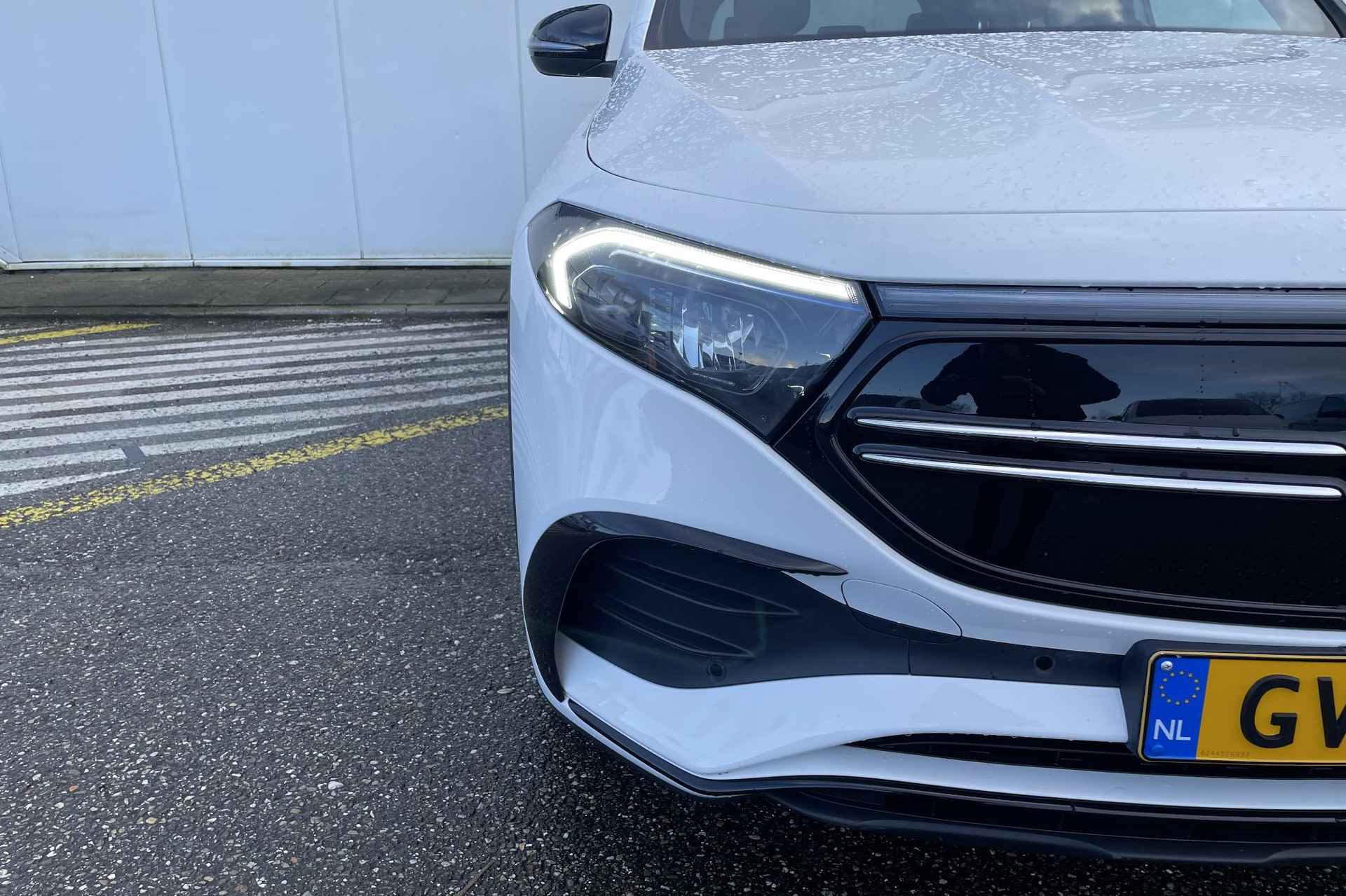 Mercedes-Benz EQB EQB 250+ AMG Line | Nightpakket | MBUX Innovatiepakket | Distronic | Panoramadak | Head-Up | LED | Sfeerverlichting | Spiegelpakket - 24/32