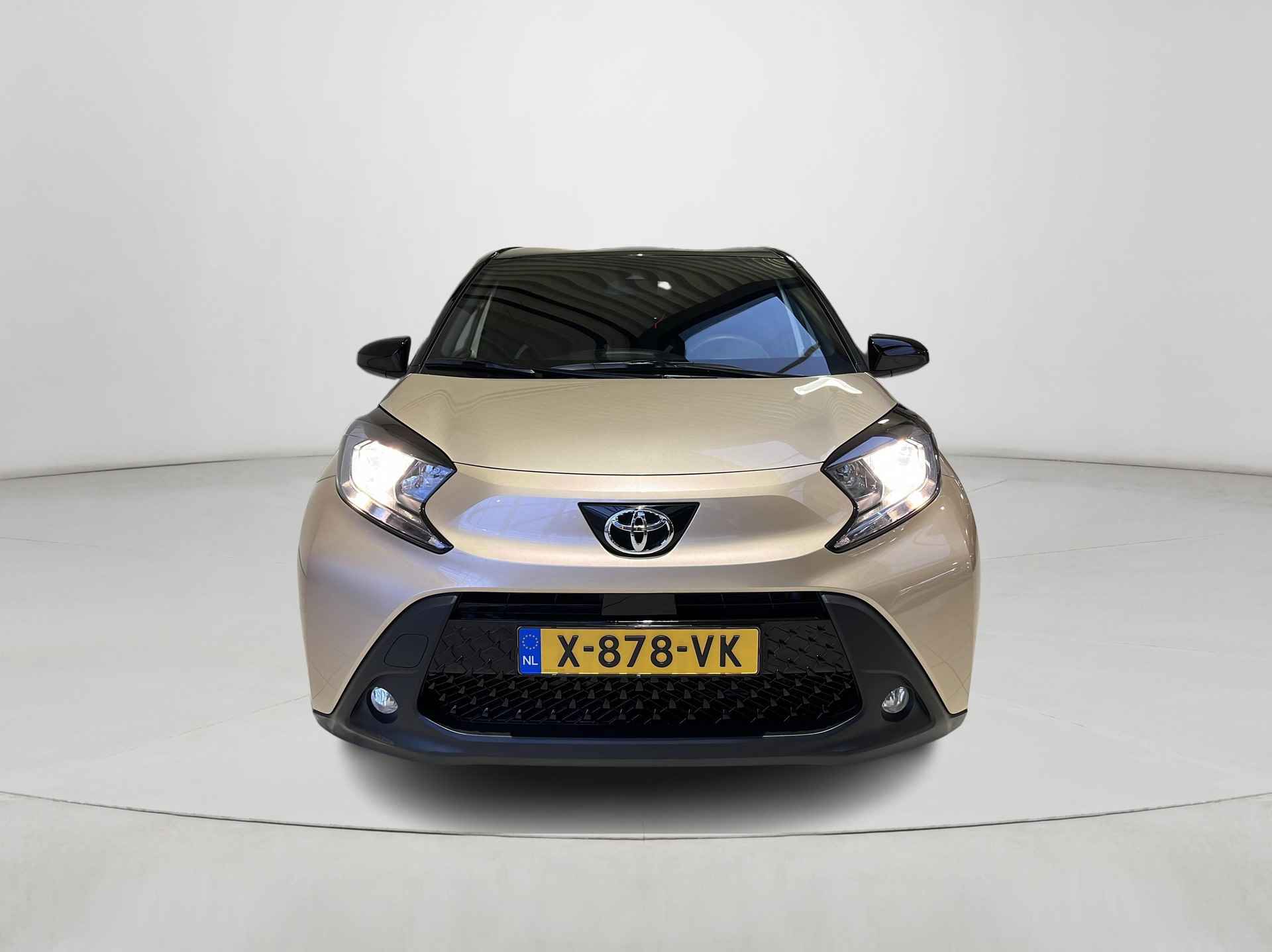 Toyota Aygo X 1.0 VVT-i MT Pulse | All-in prijs | Stoelverwarming | AppleCarplay/AndroidAuto | Camera | - 28/30