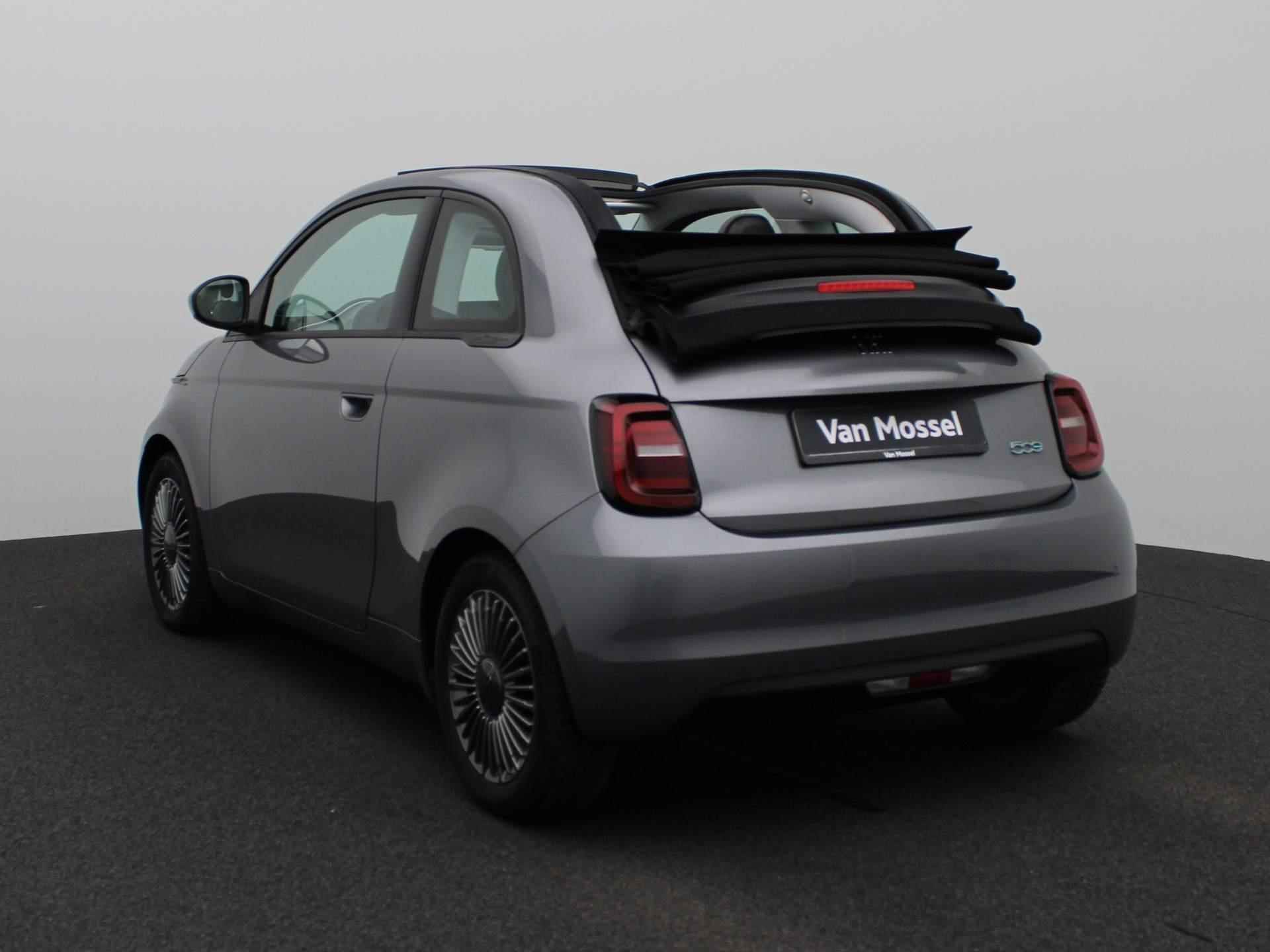 Fiat 500e C Icon 42 kWh | Navigatie | Climate control | Parkeer sensoren | Lichtmetalen velgen | LED | - 2/38