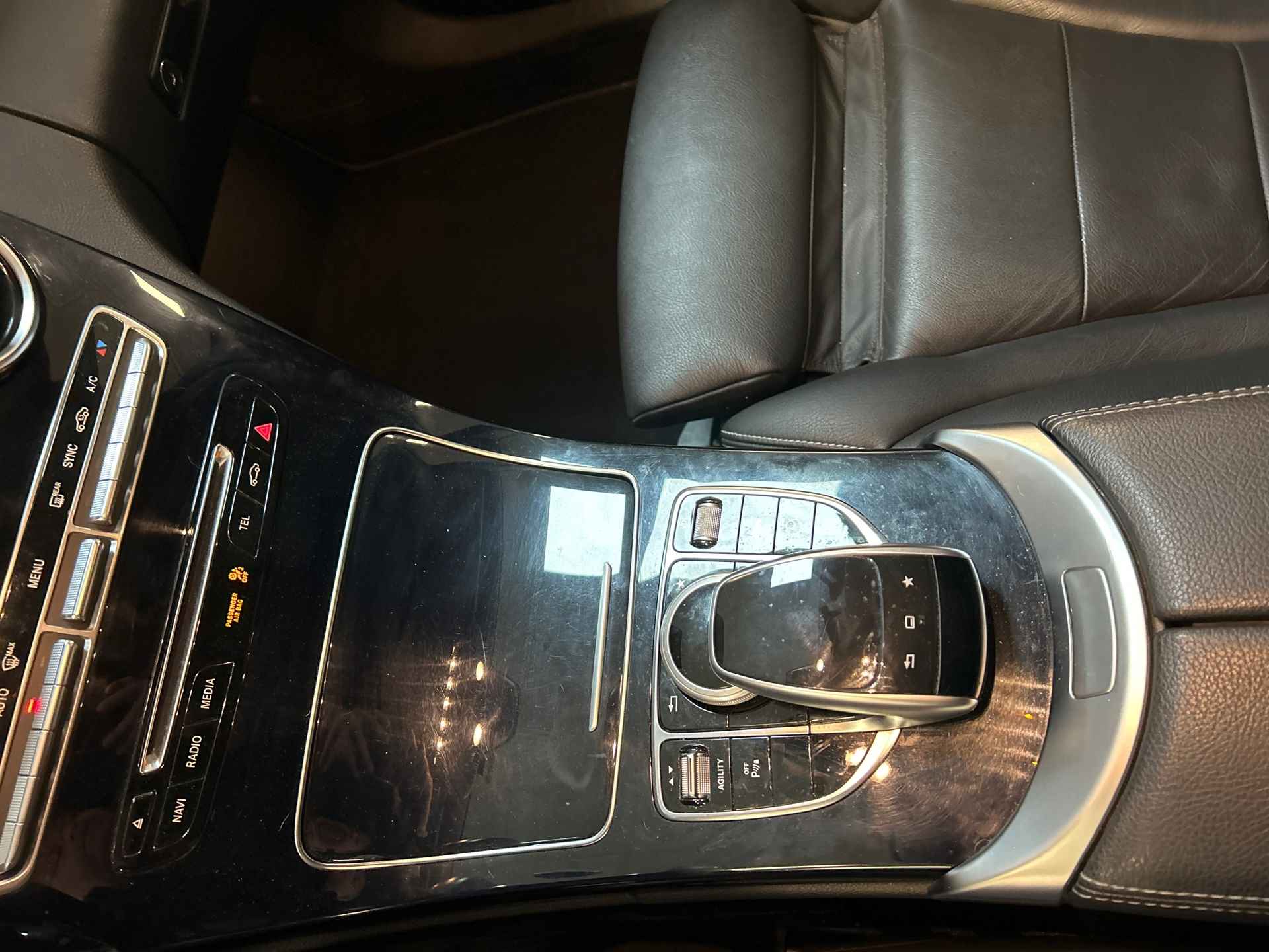 Mercedes-Benz C-klasse Estate 220 CDI Prestige AMG PAKKET LEER NAVI AFN TREKHAAK HISTORIE - 19/55