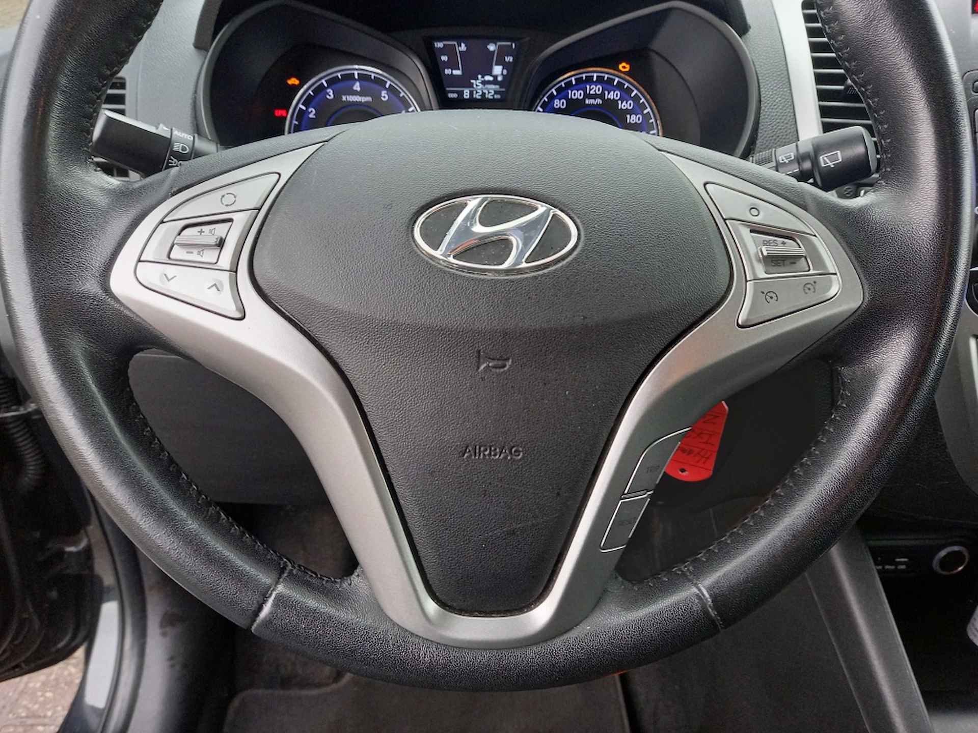 Hyundai ix20 1.4i i-Vision - 11/14