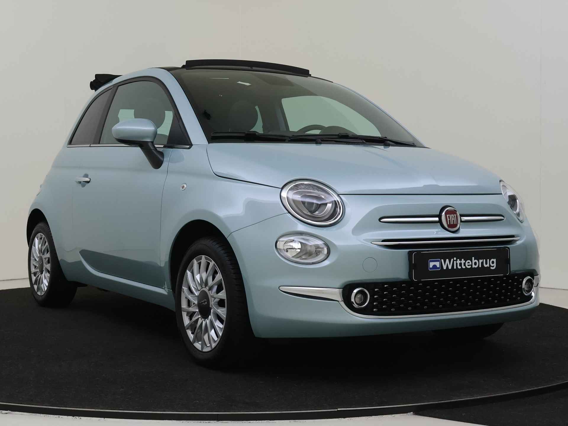 Fiat 500C 1.0 70PK Hybrid Dolcevita | Cabrio | Climate control | Parkeerhulp | Regen en Licht sensor | - 4/35