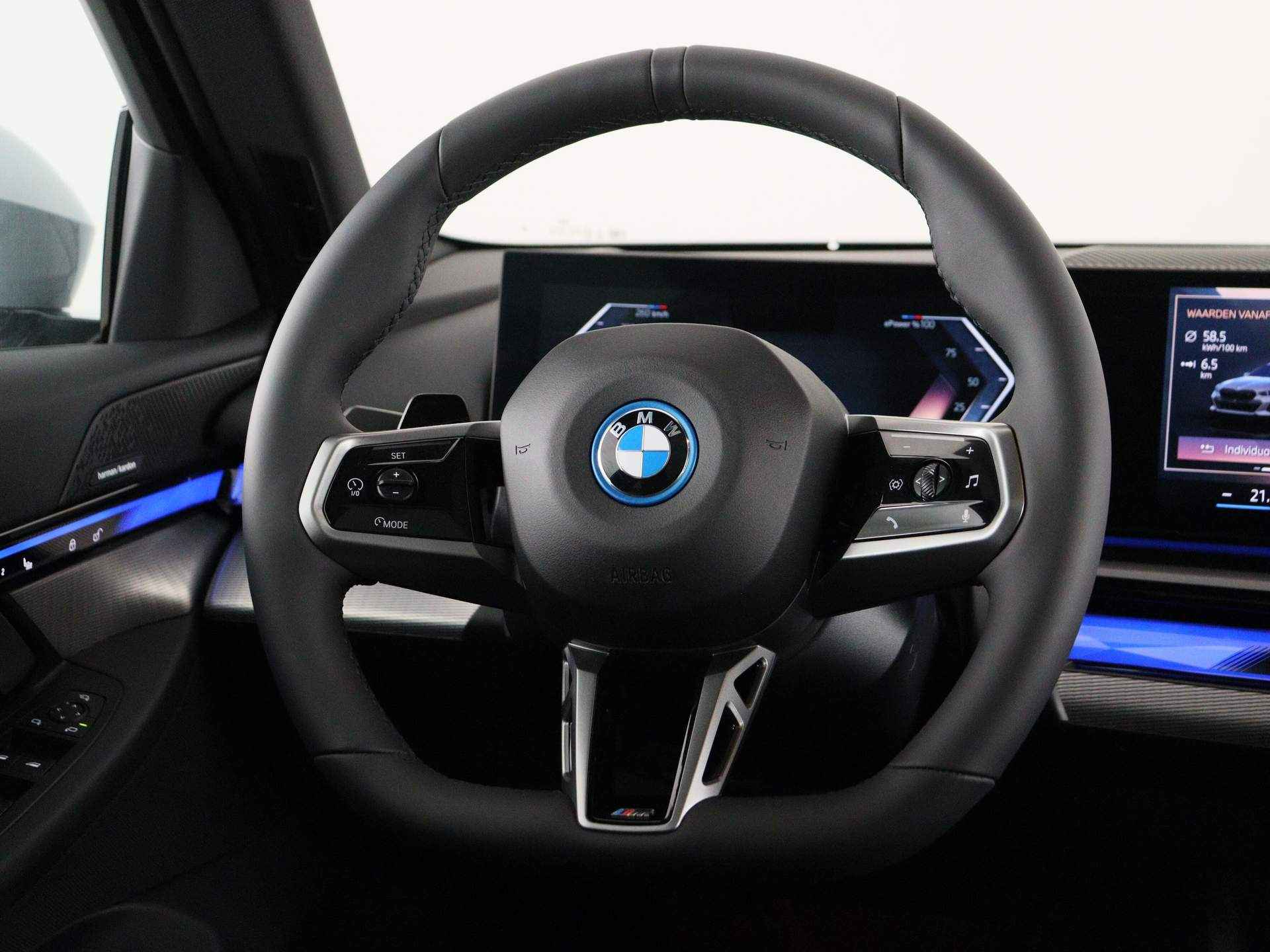 BMW i5 eDrive40 Touring M Sport Edition M Sportpakket Pro - 3/27