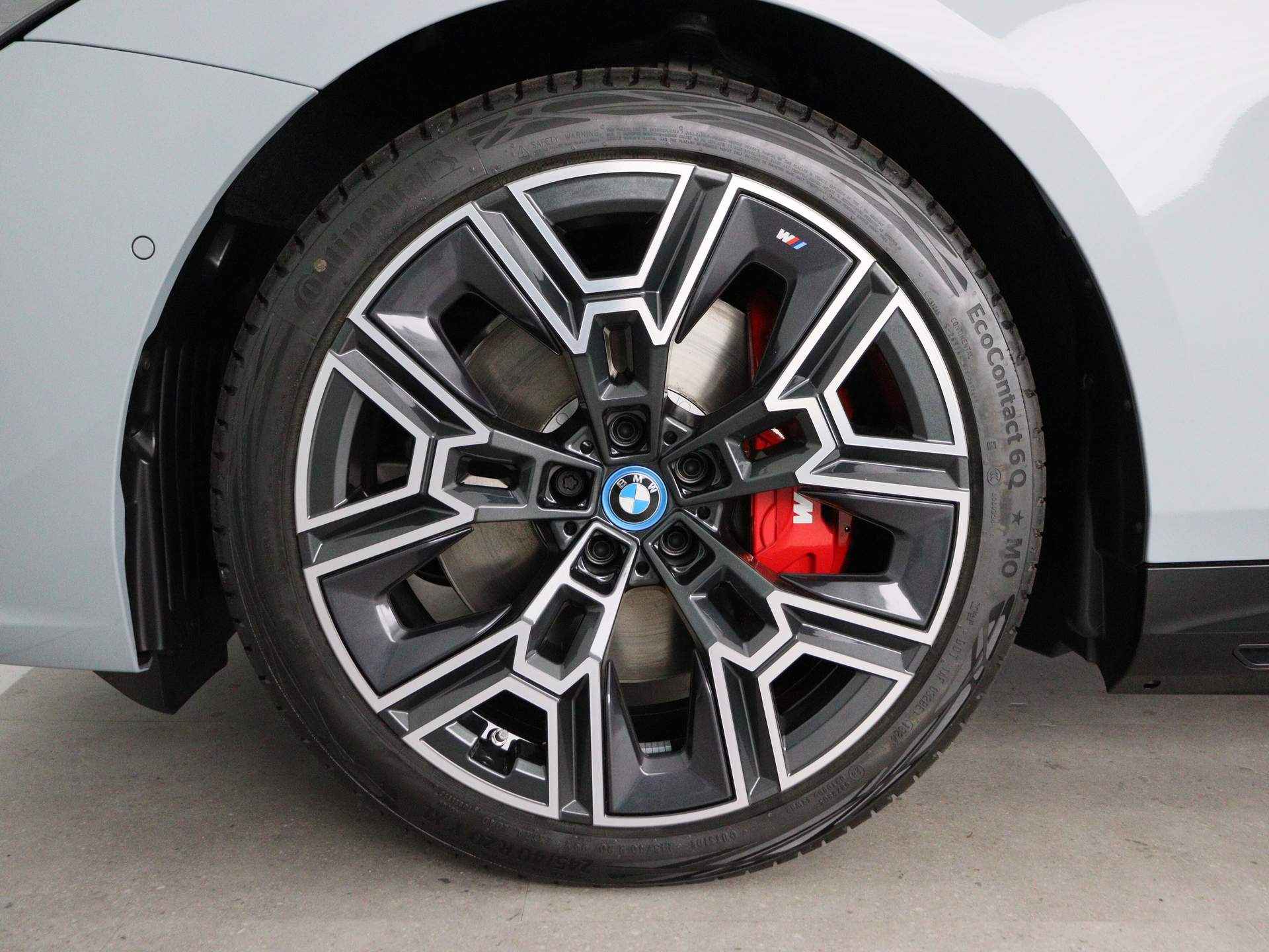 BMW i5 eDrive40 Touring M Sport Edition M Sportpakket Pro - 19/27