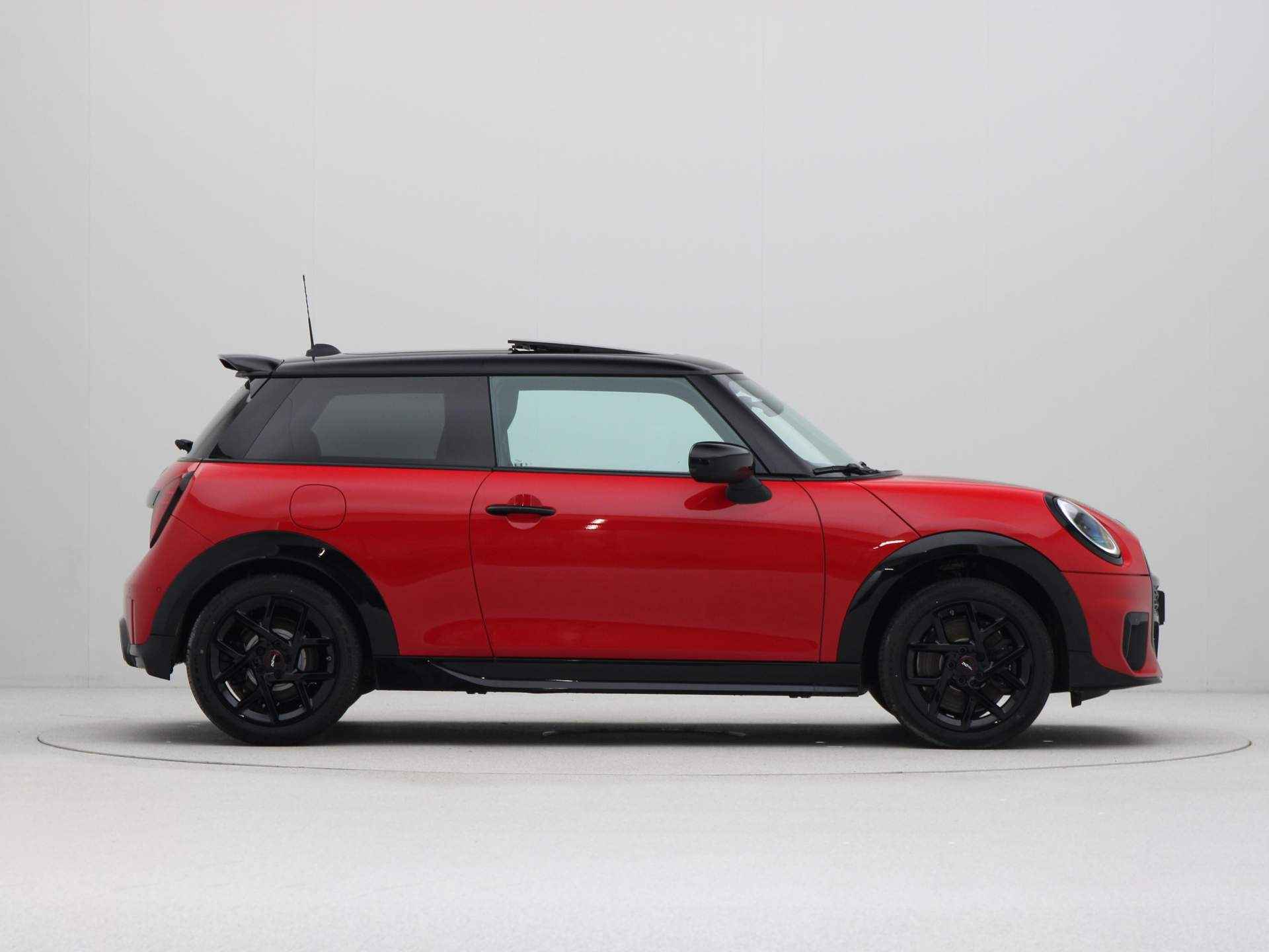 MINI Cooper C John Cooper Works Pakket XL PRIVATE LEASE EUR 565- (48 mnd/10.000 km) - 9/24