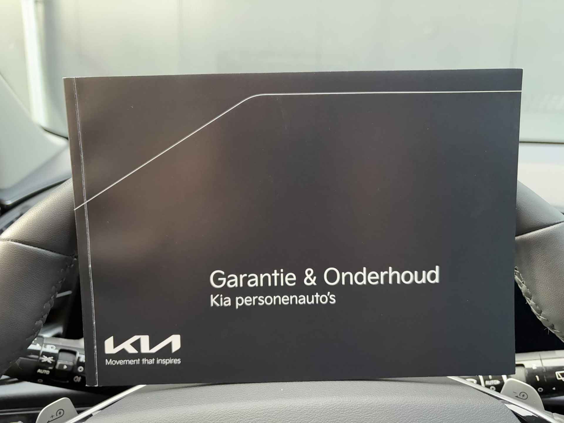 Kia Niro EV DynamicPlusLine 64.8 kWh Lederen bekleding | stoel- en stuurverwarming | Fabrieksgarantie t/m 26-04-2030 | NAP - 39/41