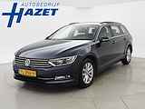 Volkswagen Passat Variant 1.6 TDI + ADAPTIVE CRUISE / CAMERA / TREKHAAK / NAVIGATIE