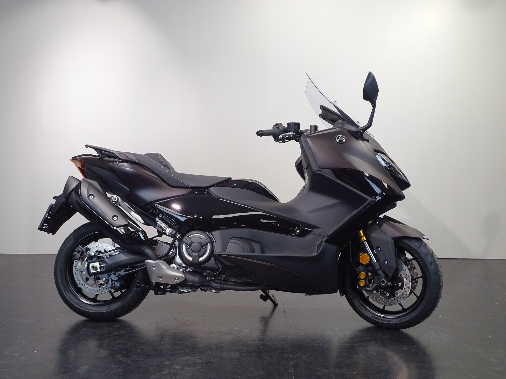 Yamaha T-MAX TECH MAX