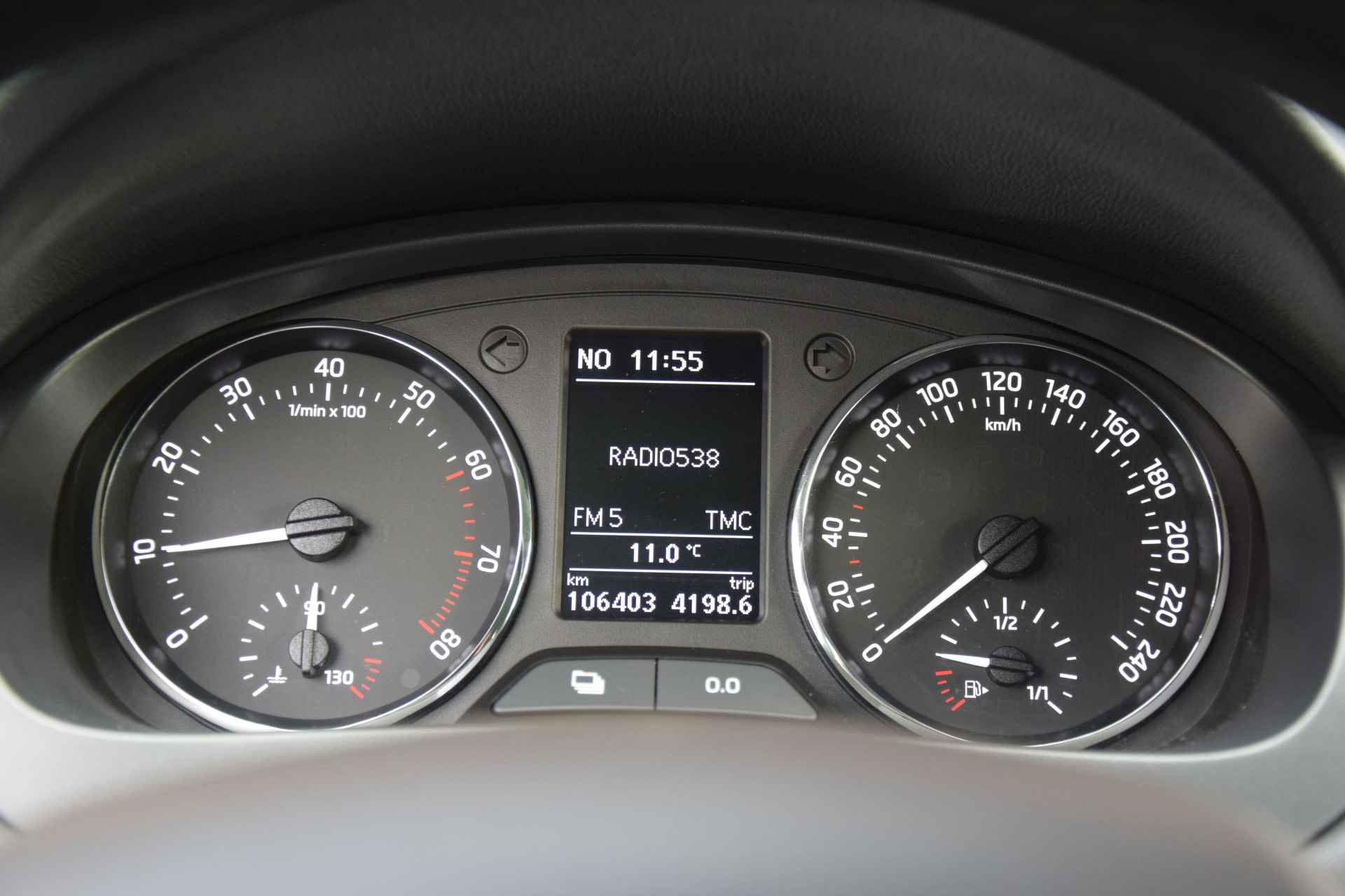 Škoda Rapid Spaceback 1.2 TSI 86PK Greentech Elegance Businessline Pro | NL Auto | BOVAG Garantie | Navigatie | Parkeersensoren Achter | Cruise & Climate Control |17" Velgen | Bluetooth | Stoelverwarming | - 13/38