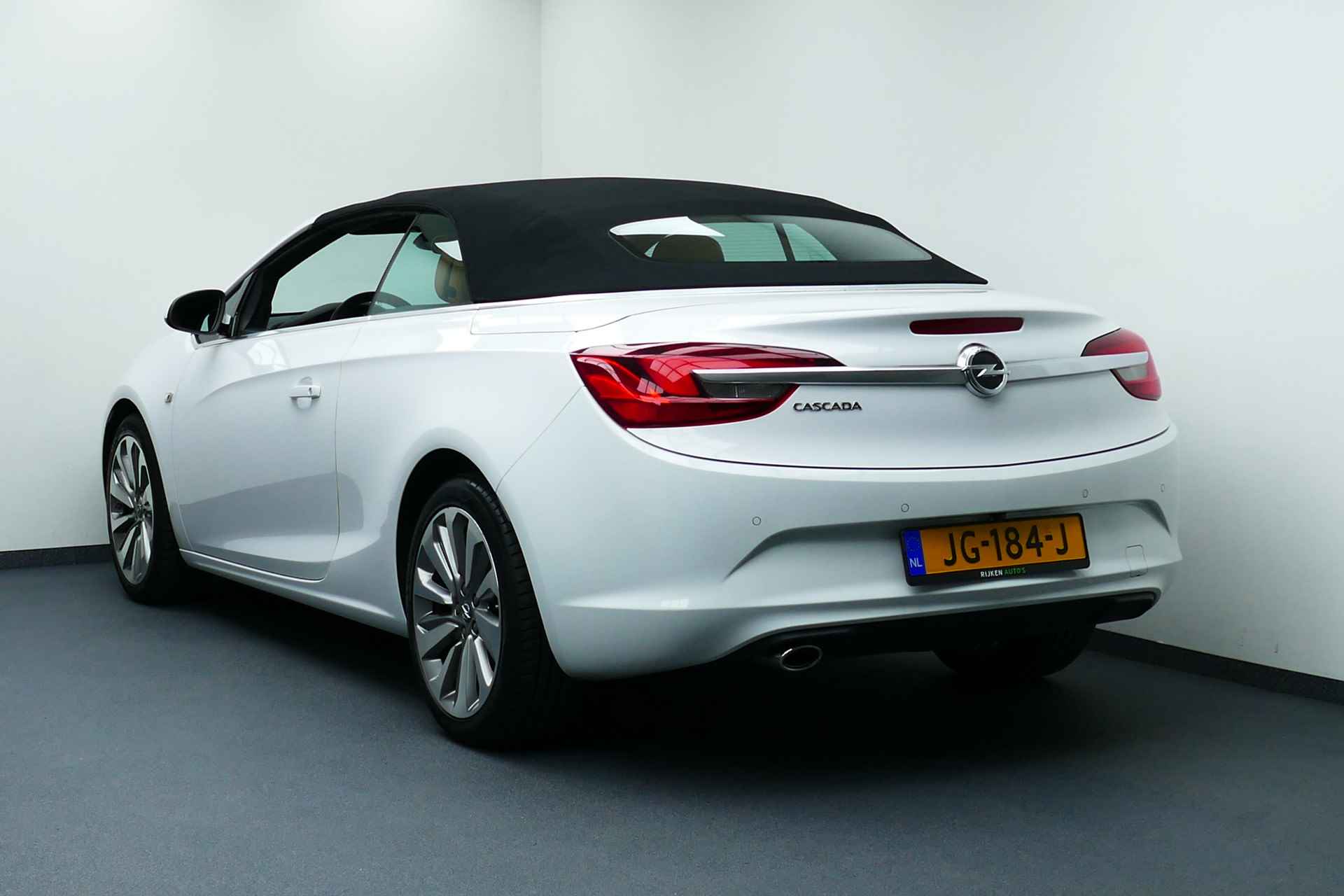 Opel Cascada 1.4 Turbo ecoFLEX Cosmo 1-Eig. Leer, Navi, Camera, 19"LMV, Stoel&StuurVerw - 7/43