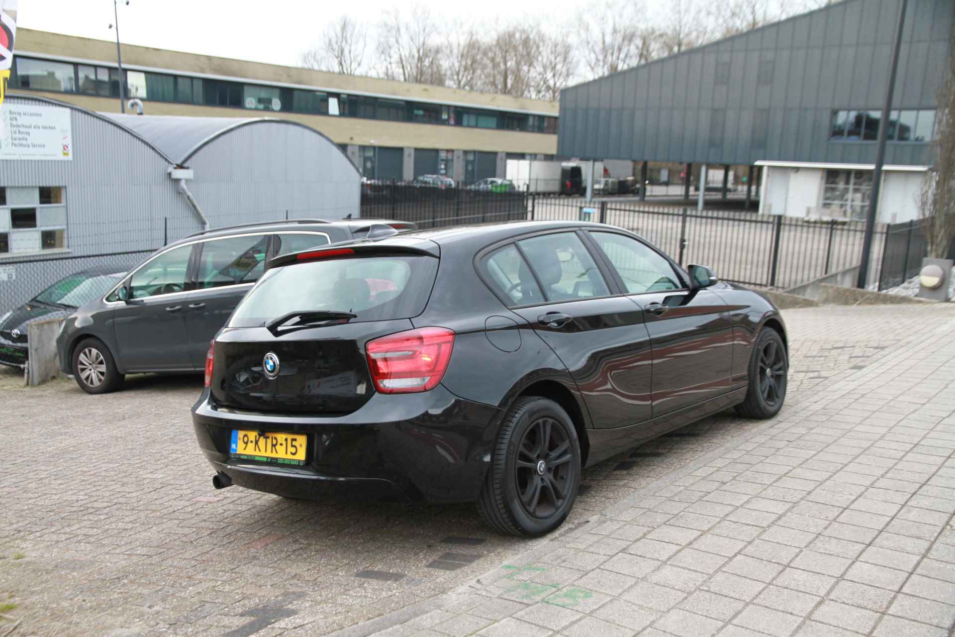 BMW 1-serie 116i Business Limited Edition - 9/26