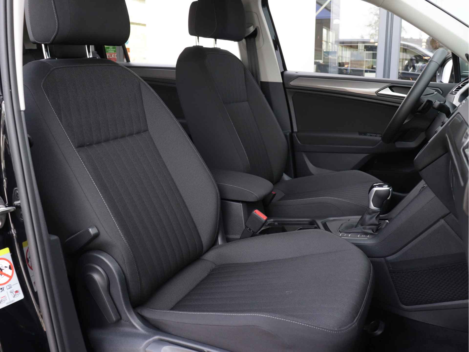 Volkswagen Tiguan Allspace 1.5 TSI Life 7p. 150pk Automaat | Navigatie | Stoel- en Stuurverwarming | 18" Velgen | Parkeersensoren | - 12/44