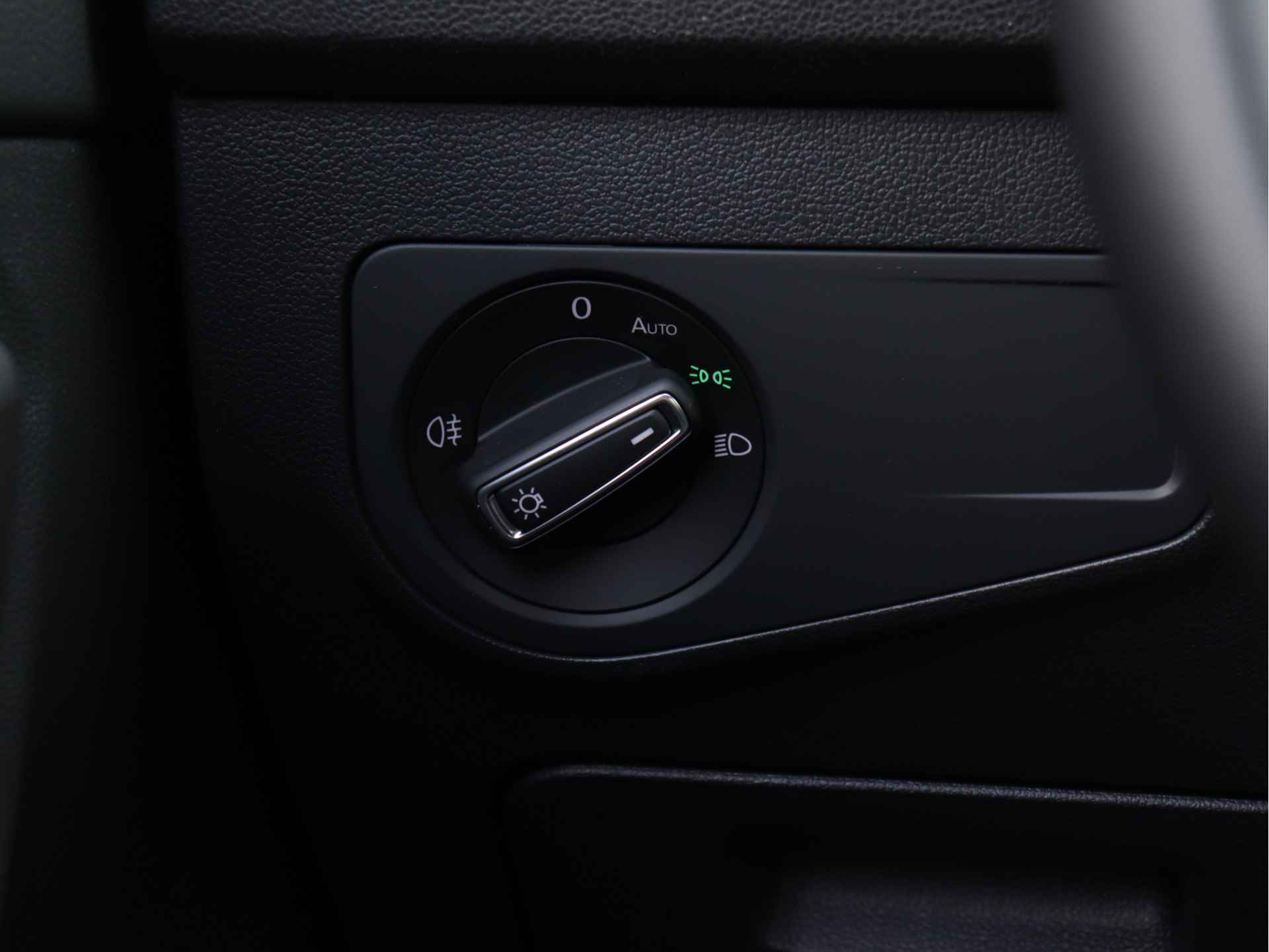 Volkswagen Tiguan Allspace 1.5 TSI Life 7p. 150pk Automaat | Navigatie | Stoel- en Stuurverwarming | 18" Velgen | Parkeersensoren | - 28/44