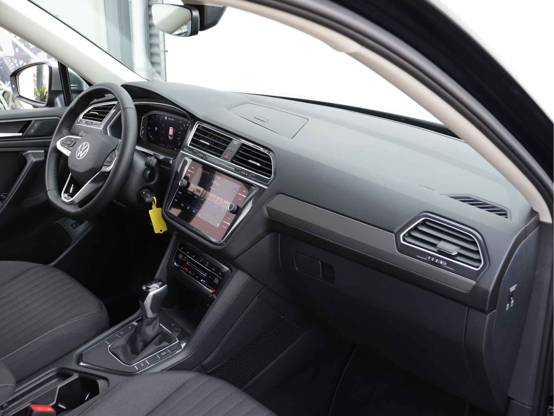 Volkswagen Tiguan Allspace 1.5 TSI Life 7p. 150pk Automaat | Navigatie | Stoel- en Stuurverwarming | 18" Velgen | Parkeersensoren | - 34/44