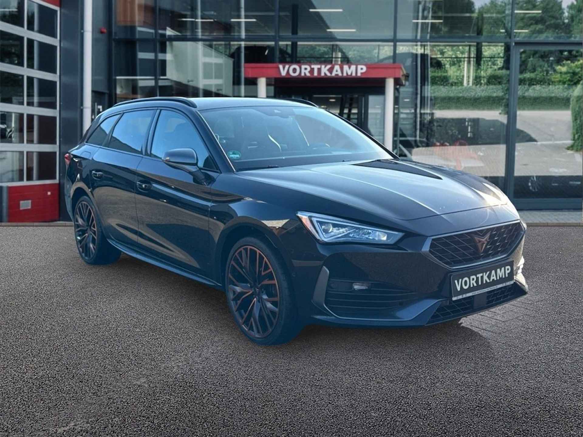 CUPRA Leon Sportstourer 1.4 TSI DSG VZ E-HYBRID TREKHAAK/CAMERA/LEDER/MEMORY/NAVI/ACC/ST - 3/23