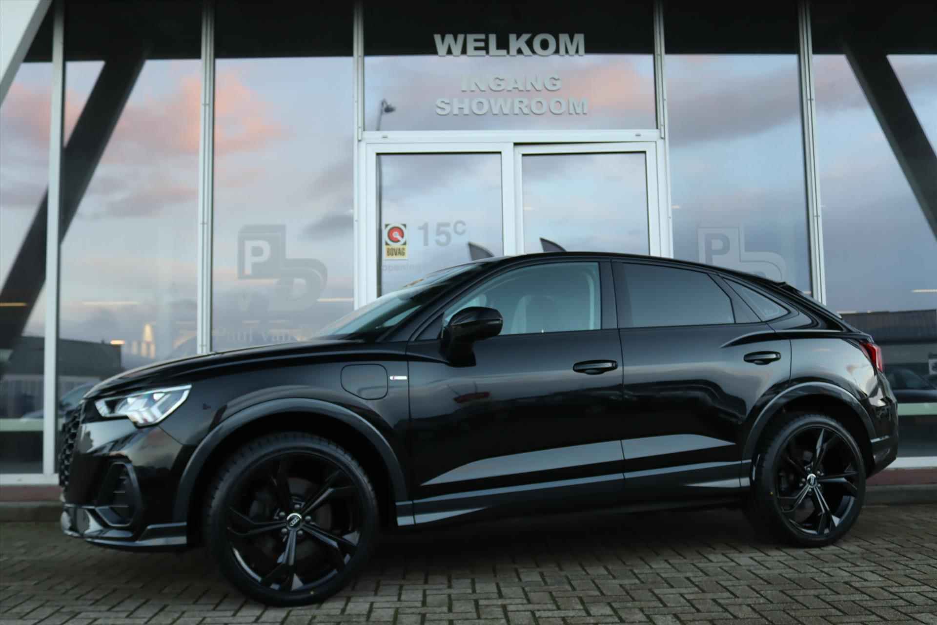 Audi Q3 Sportback 45TFSIe 245PK PHEV AUTOMAAT BLACK E.D. Navi Carplay | Adapt.Cruise | Virtual Cockpit | Camera | Electr.Klep | 20 Inch Lm | - 4/62