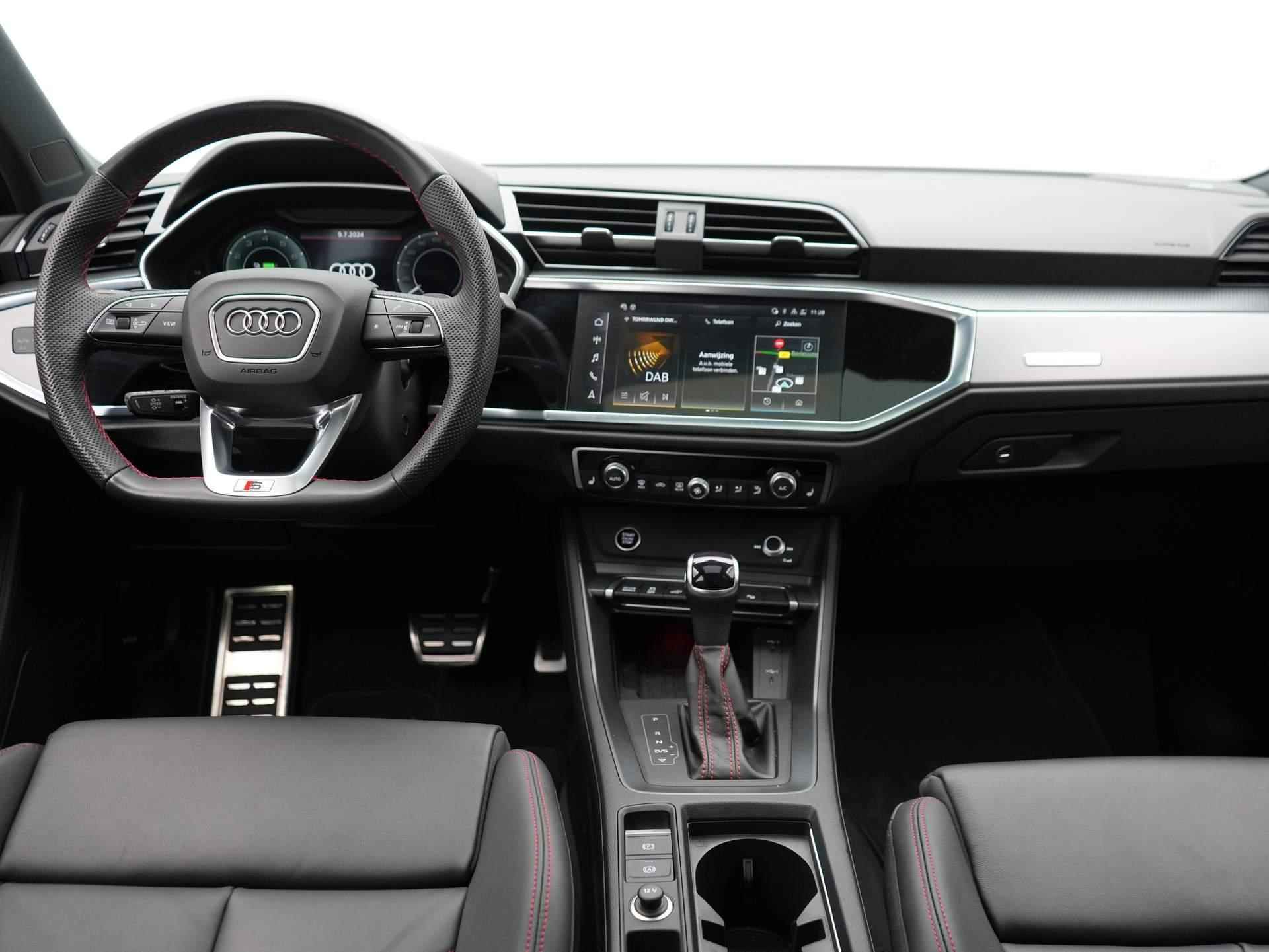 Audi Q3 Sportback 45 TFSIe S Edition Navi | Clima | Panoramadak | S-Line | Ambiance Verlichting | SONOS | 360 Camera | Matrix-LED - 12/63