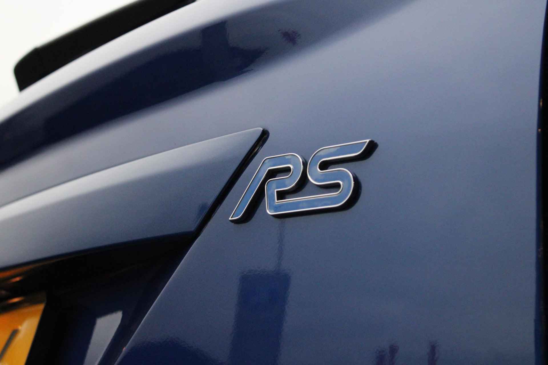 Ford Focus 2.5 RS 305 PK | Recaro Leder/alcantara | PDC achter | Xenon | 20'' LMV |  Keyless start | - 19/65