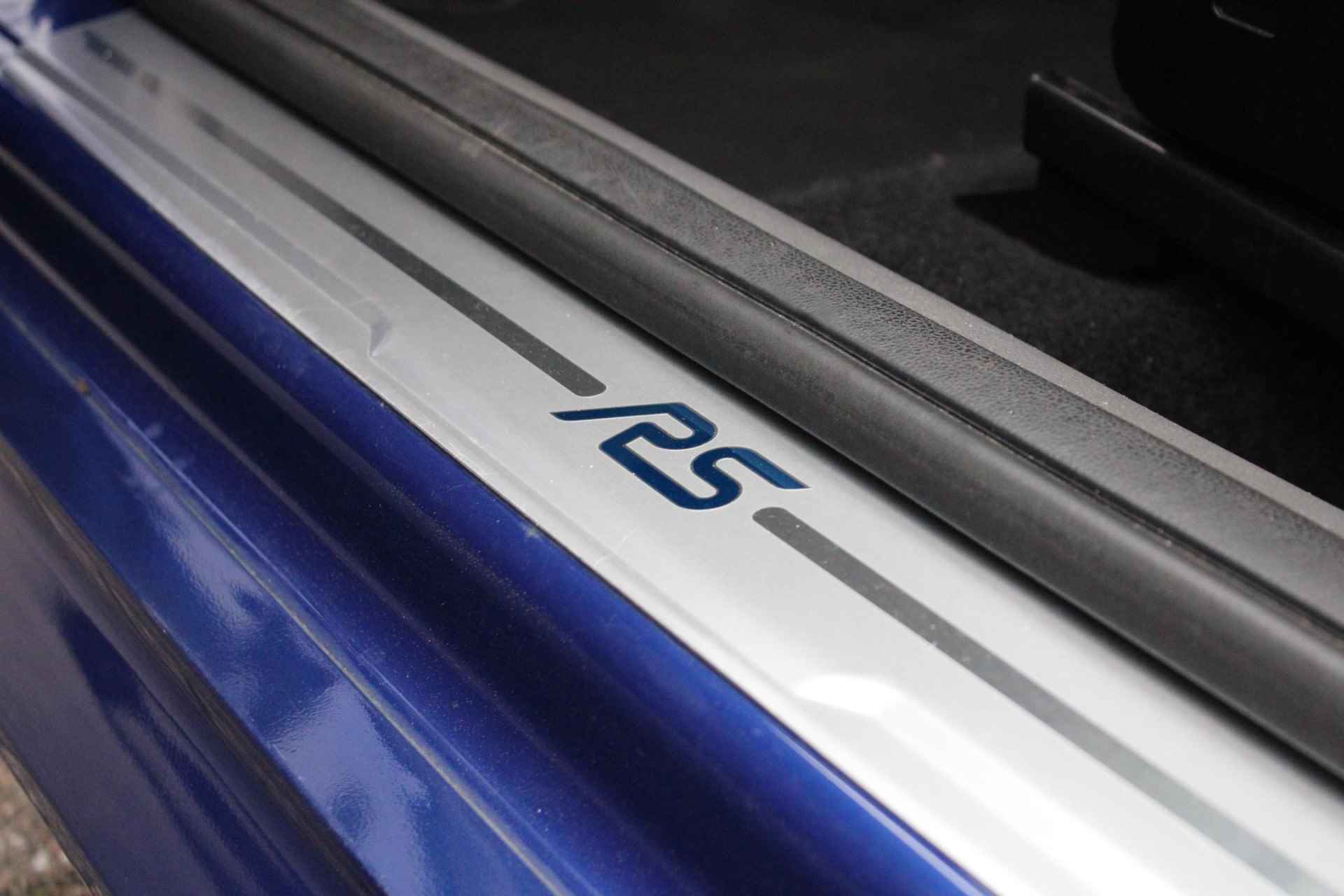 Ford Focus 2.5 RS 305 PK | Recaro Leder/alcantara | PDC achter | Xenon | 20'' LMV |  Keyless start | - 41/65