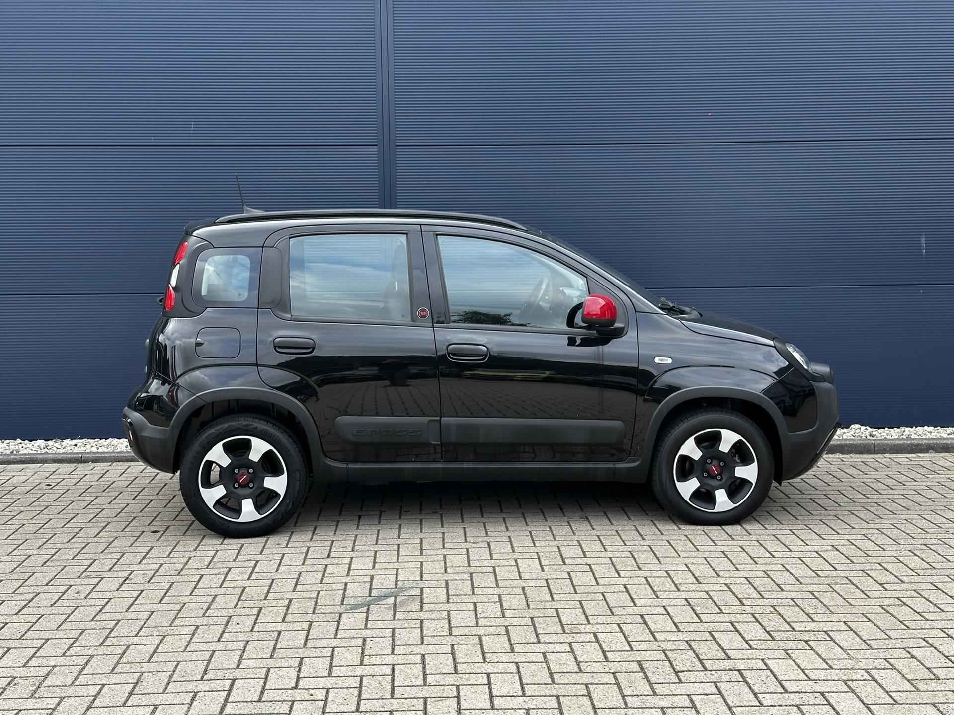 Fiat Panda 1.0 70pk Hybrid RED Cross | Climate Control | Bluetooth | DAB | - 5/33