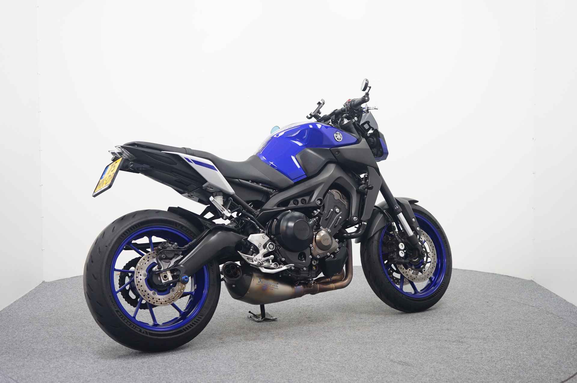 Yamaha MT-09 ABS - 8/22